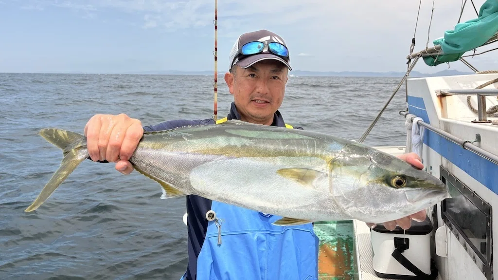 泳がせ】大ブリ6.4kg、6.1＆大型ワラサ5.6kg、5.1kg！さらに大ヒラメ