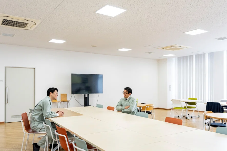 若い仲間と、気持ちよく長く働ける「ものづくり企業」という選択 ~ 株式会社トーコー 埼玉工場(埼玉県東松山市)~|比企のジンジ