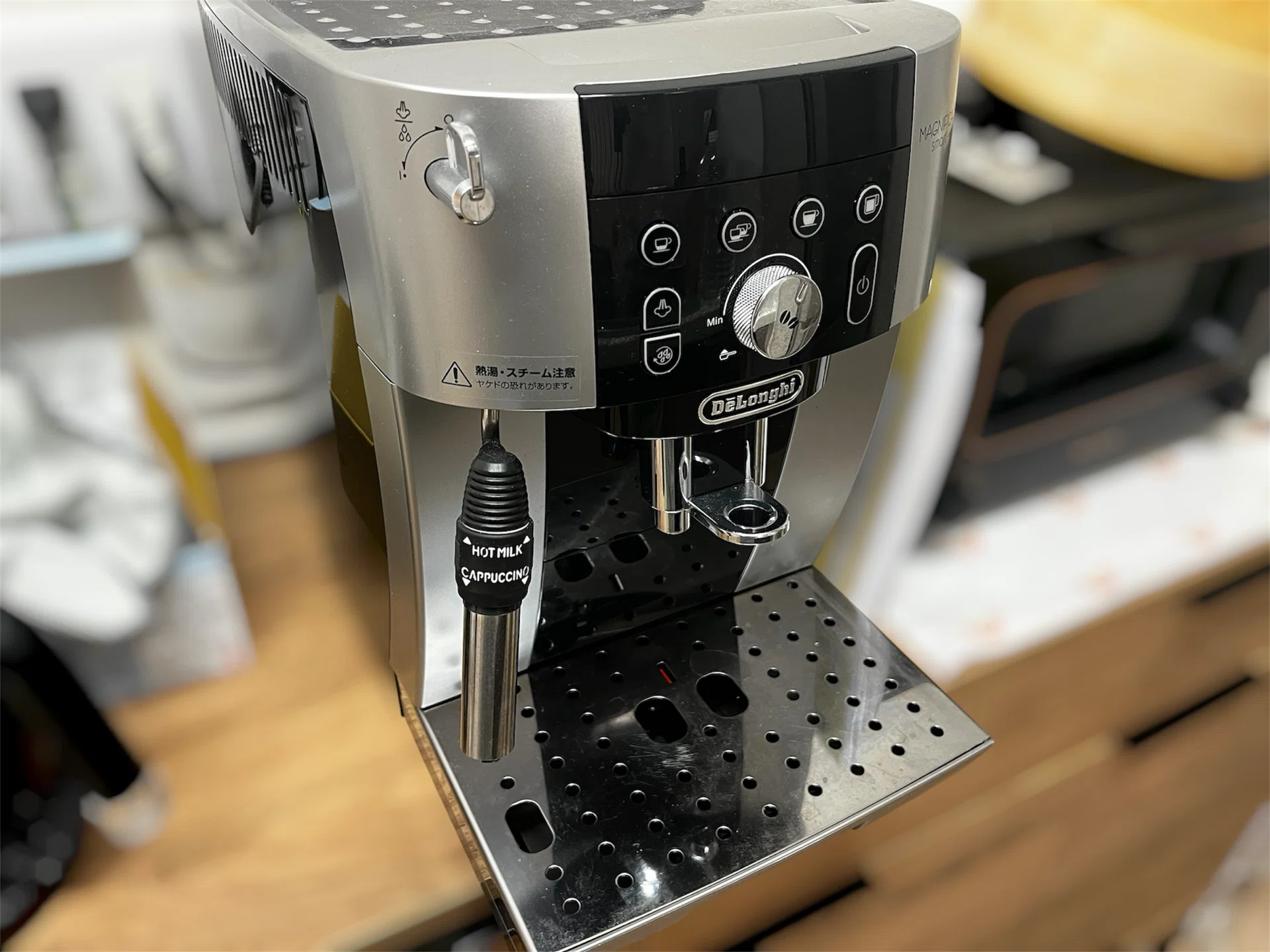 デロンギ マグニフィカS スマート、1年使い続けて気づいた「家コーヒー