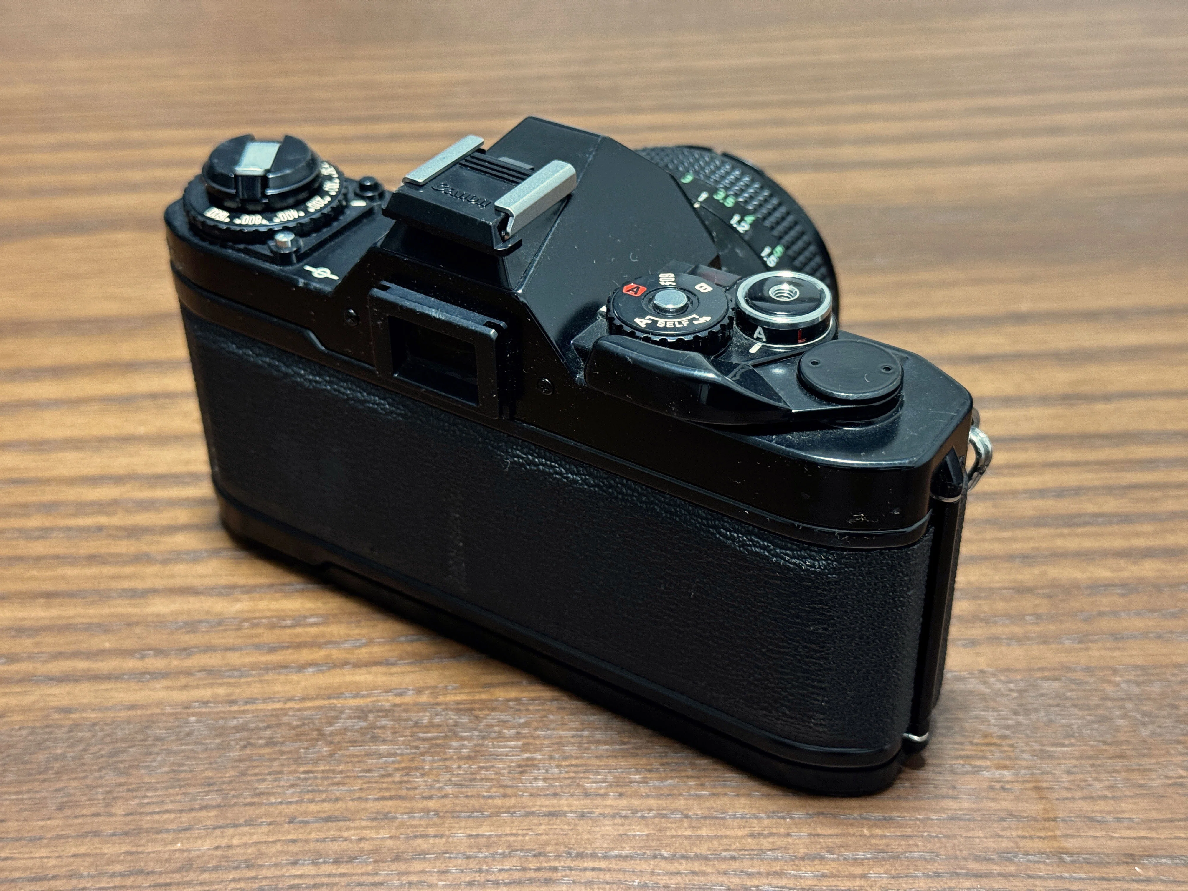 初めてのフィルムカメラ＃01 Canon AV-1 + FD 50mm 1:2｜kenken
