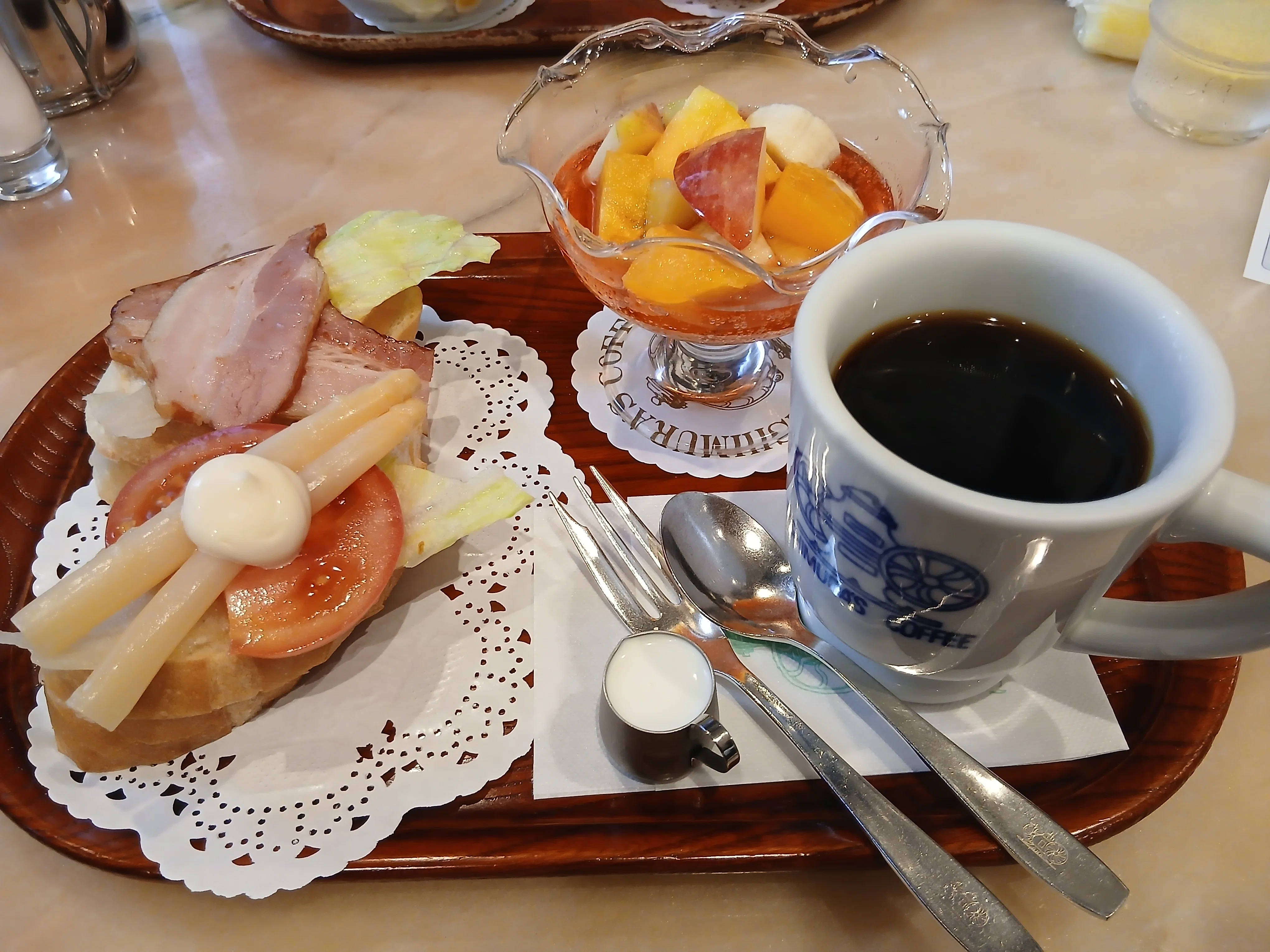神戸にしむら珈琲店でモーニング☕｜みーまま