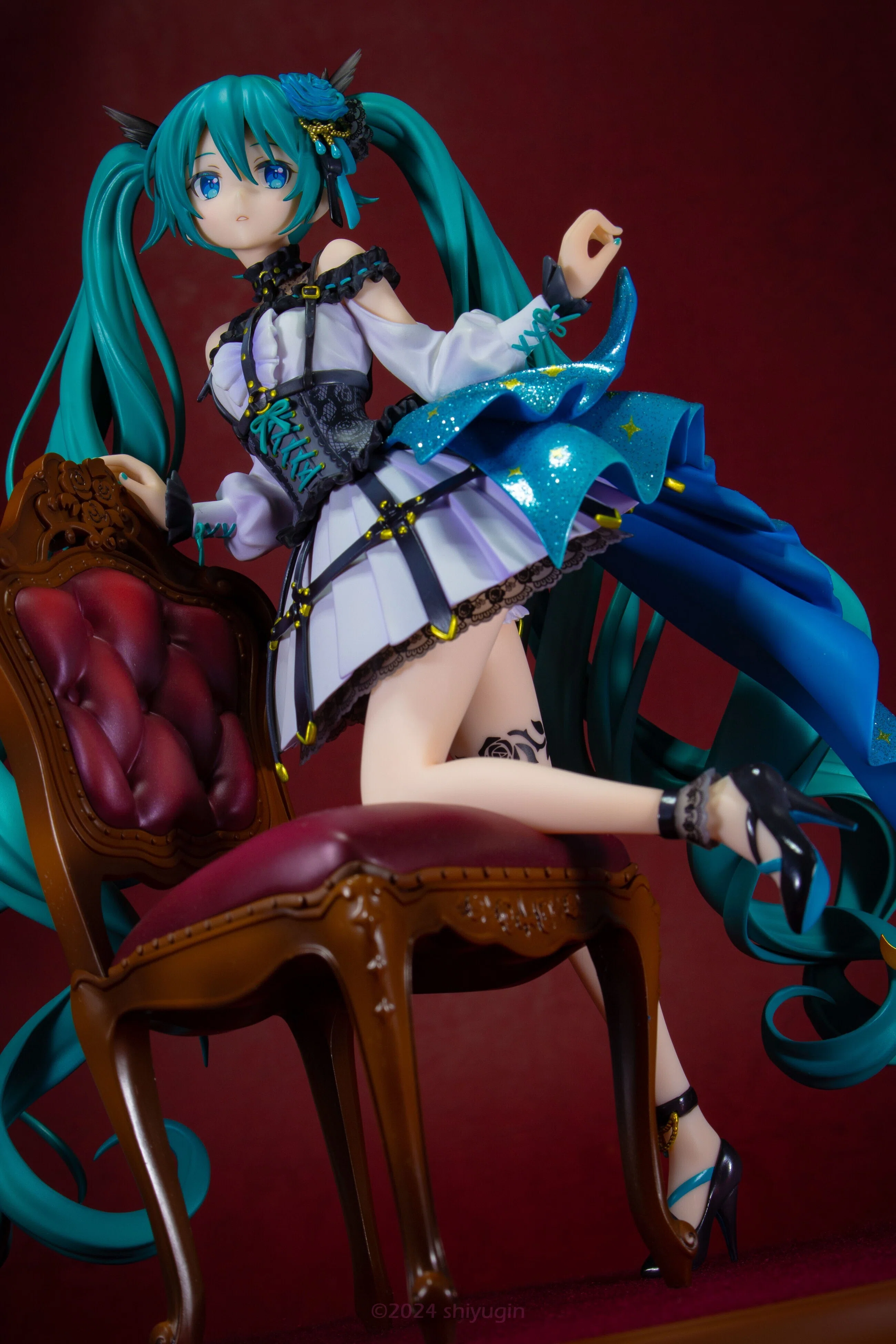 フィギュアレビュー】「初音ミク (Happy 16th Birthday ver)」を眺めて