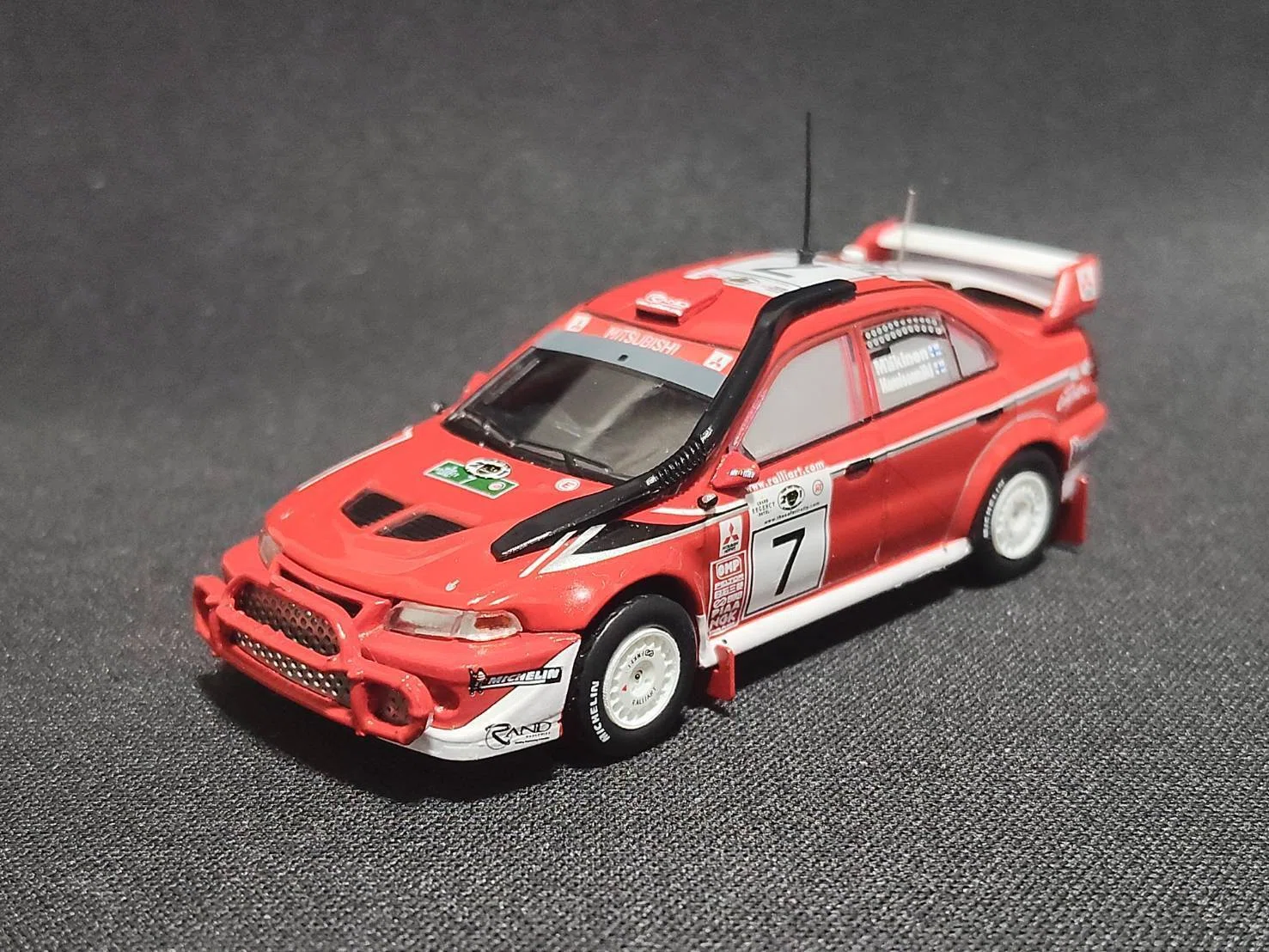 Tarmac Works HOBBY64 1/64 Mitsubishi Lancer Evolution 6.5 Safari