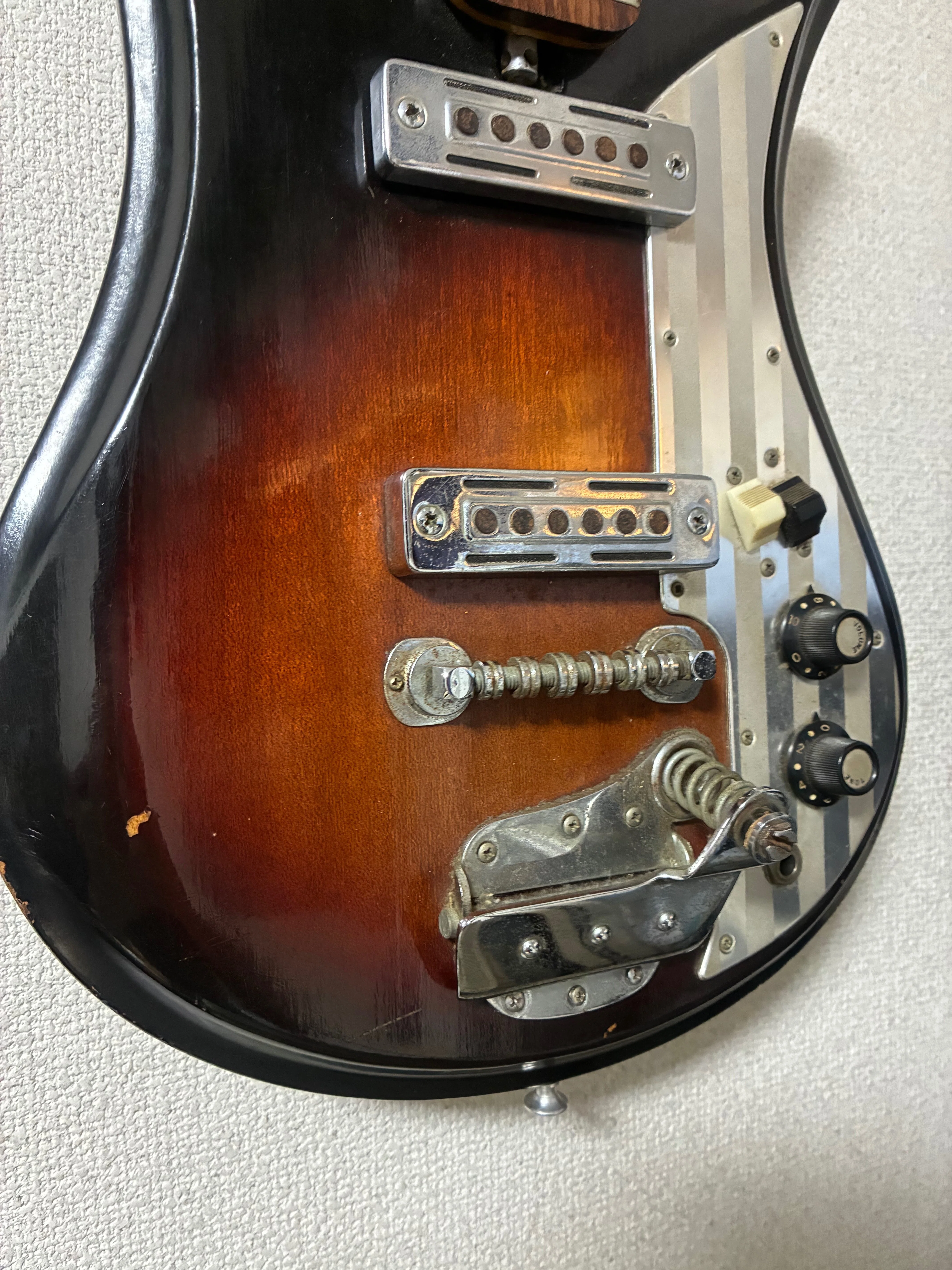 【*希少！1970年代*鳴り良好！TEISCO*エレキギターリペア総合メンテ済】 Teisco SM-2L リペア！ Part 1｜Tookato