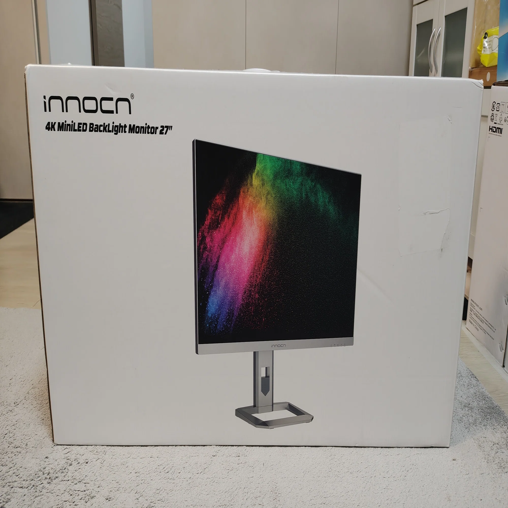 量子ドット×MiniLED】INNOCN 27M2V をレビュー！！｜LIGHTNING_GADGET