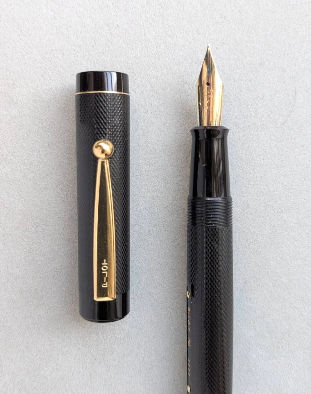 A Unique Commemorative Fountain Pen: Pilot 70th Anniversary｜clon