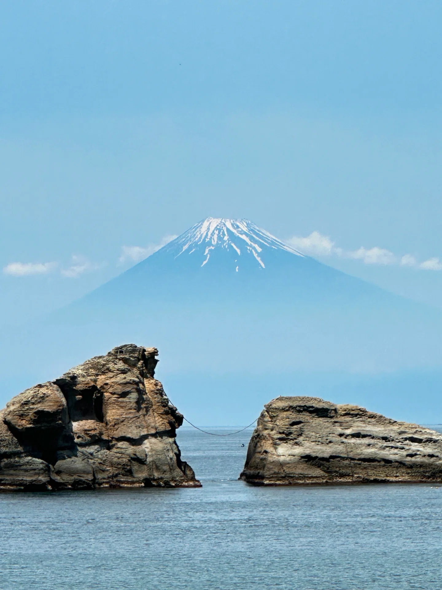 海に浮かぶ富士山｜藤えり