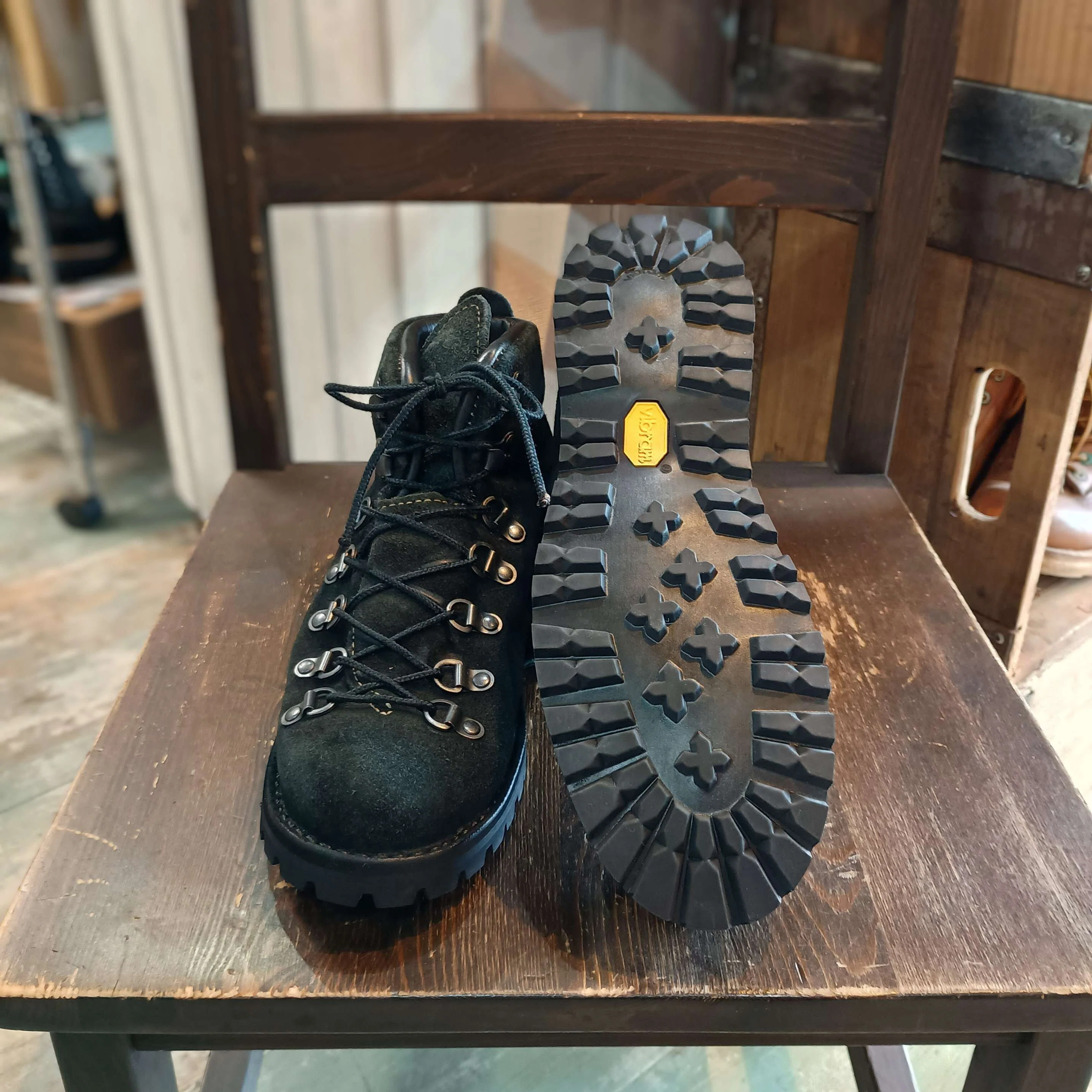 Resole/ソール交換】Danner Mountain Light Cristy+vibram#148｜CREA