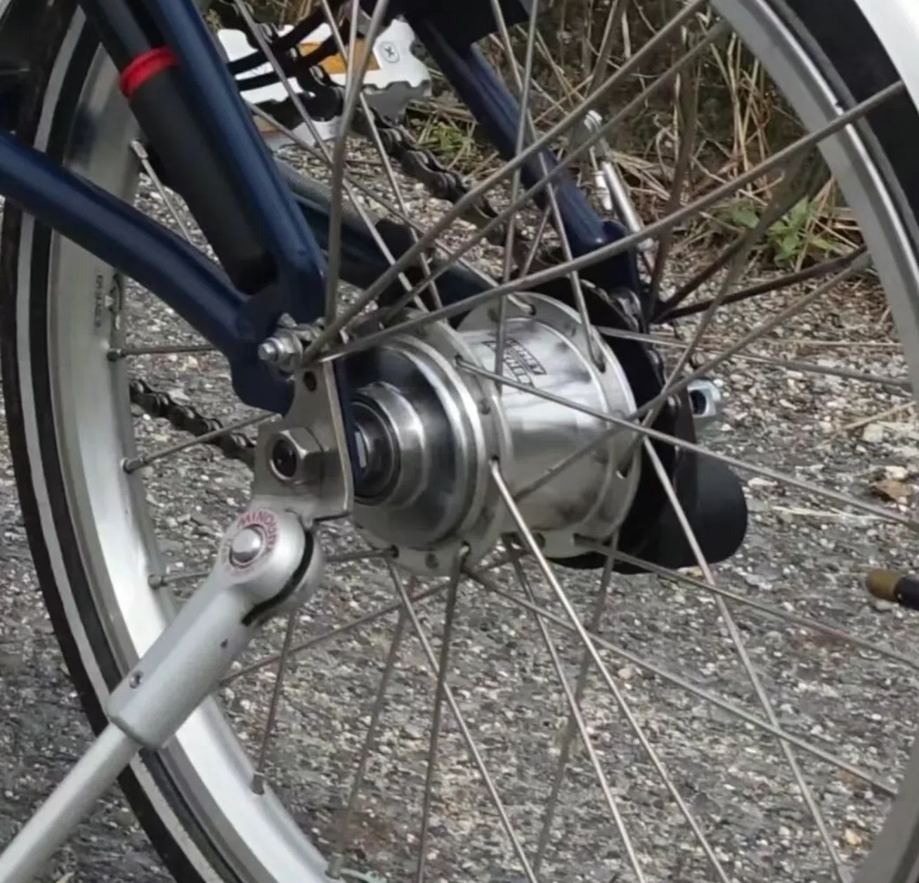 自転車パーツ センターロック ハブ 車 SHIMANO シマノ HB-R7070 FRONT HUB フロントハブ 12mm Eスルーセンターロック 105 送料無料