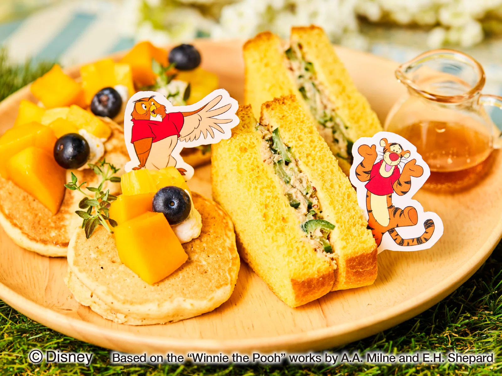 ディズニーの世界観で楽しむカフェ＆ギフトショップ】「Disney HARVEST