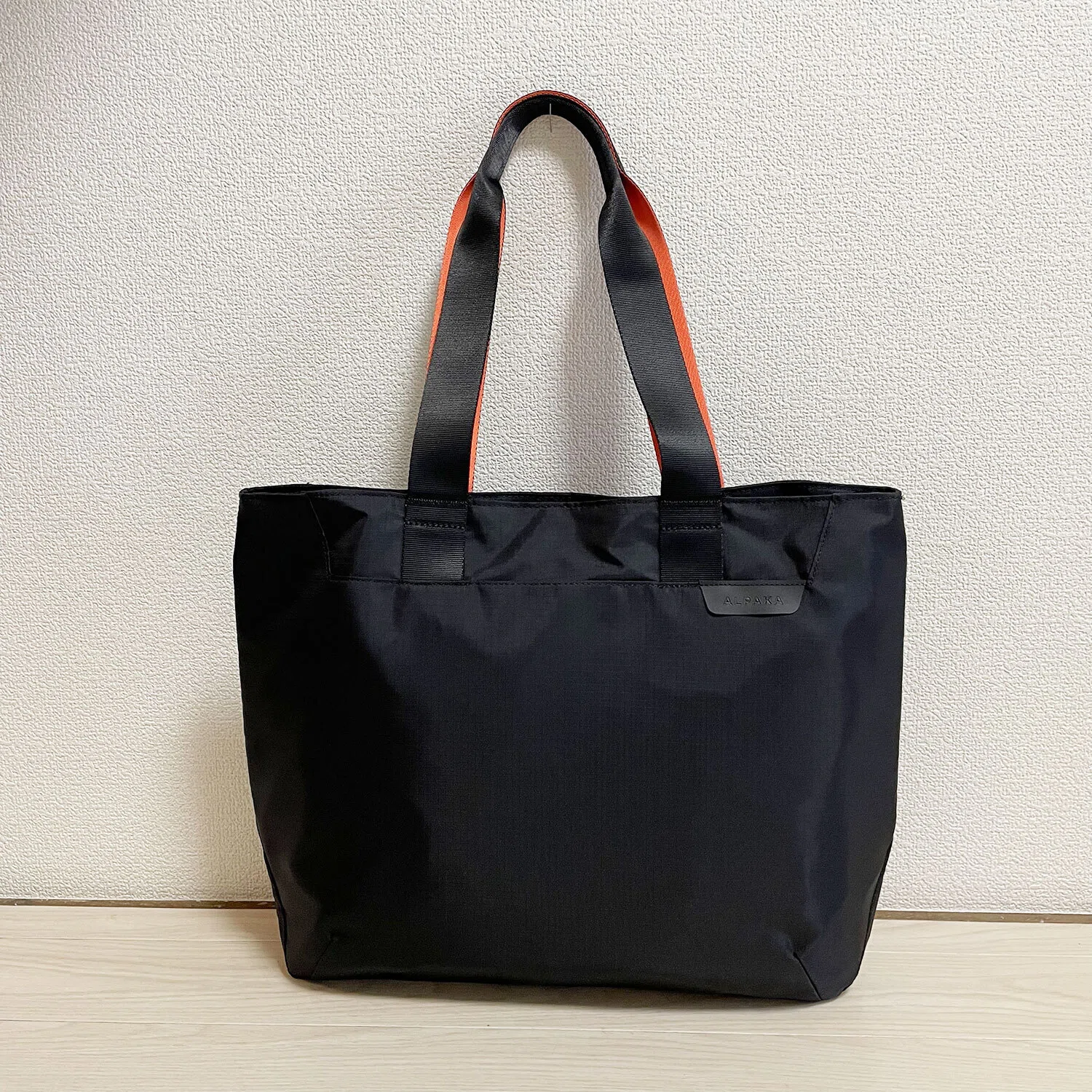 レビュー】ALPAKA「ELEMENTS TOTE M」は普段使いに最適な軽量トート 