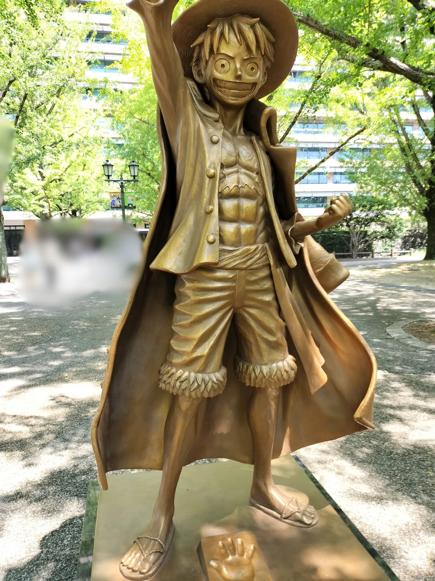 熊本一人旅のおまけ。ONE PIECE「復興支援像」を巡ってきた｜Makida Yuuya