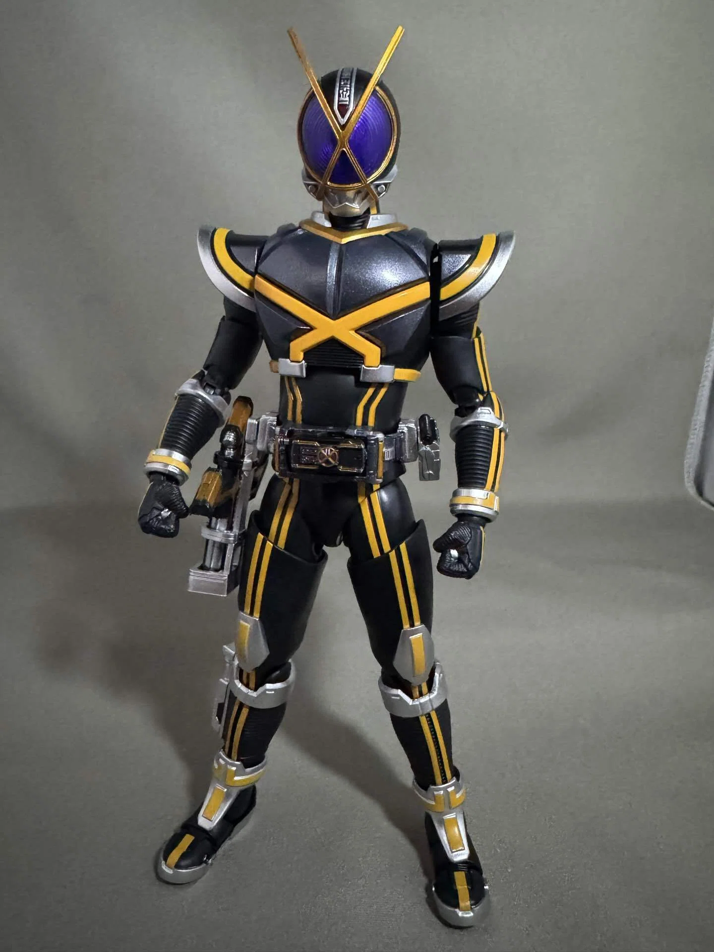 S.H.Figuarts（真骨彫製法）】 仮面ライダーカイザ感想｜ギン