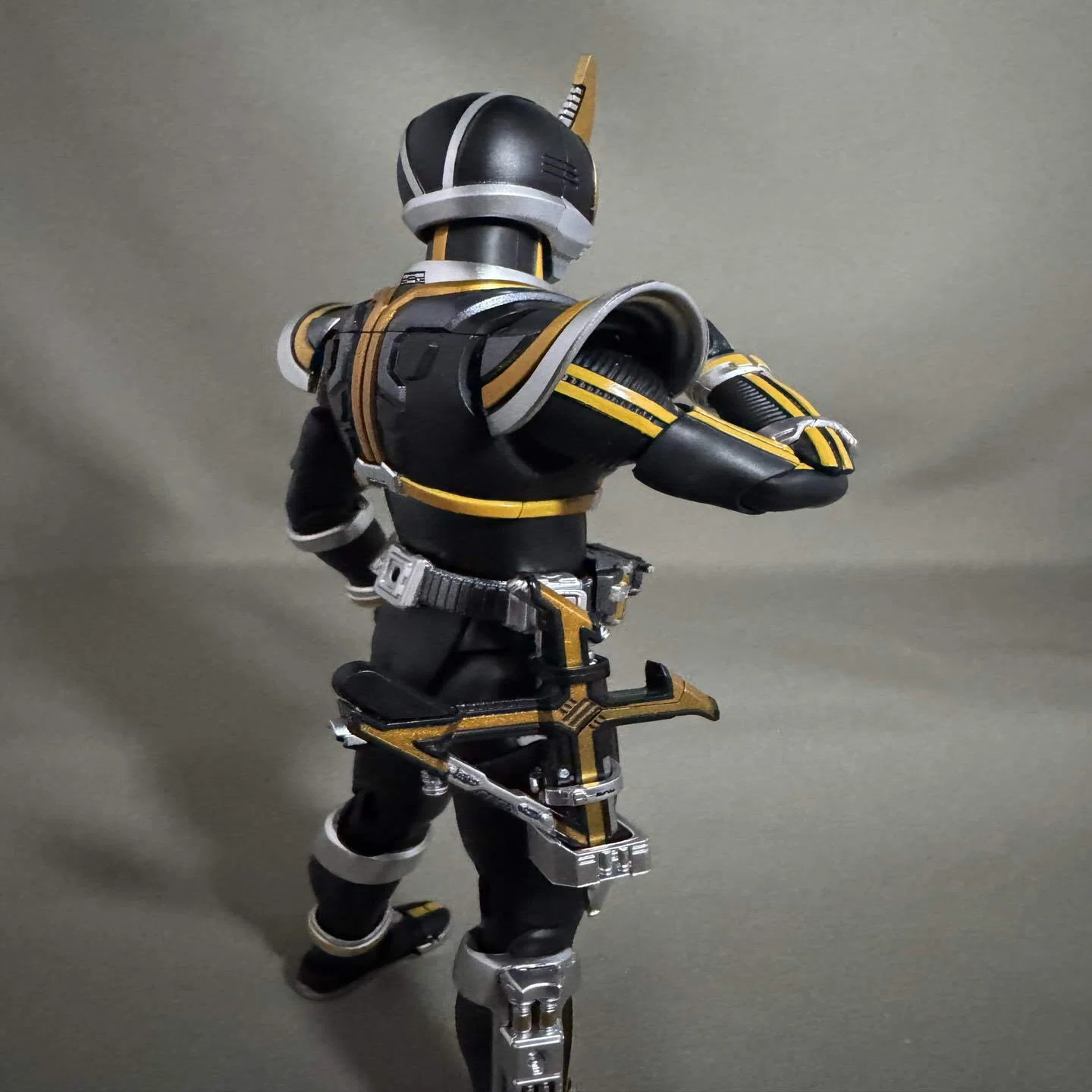 S.H.Figuarts（真骨彫製法）】 仮面ライダーカイザ感想｜ギン
