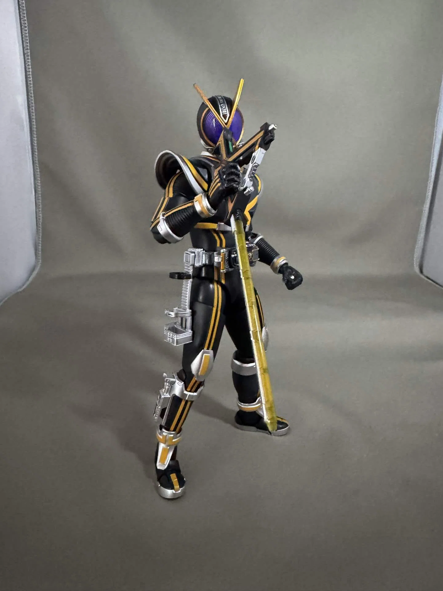 S.H.Figuarts（真骨彫製法）】 仮面ライダーカイザ感想｜ギン