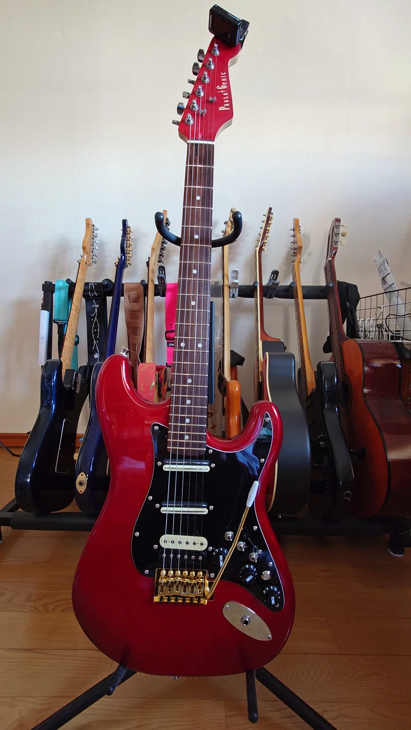 愛器＃11：還暦レッド・スペシャル・Photogenic ST-180ボディ