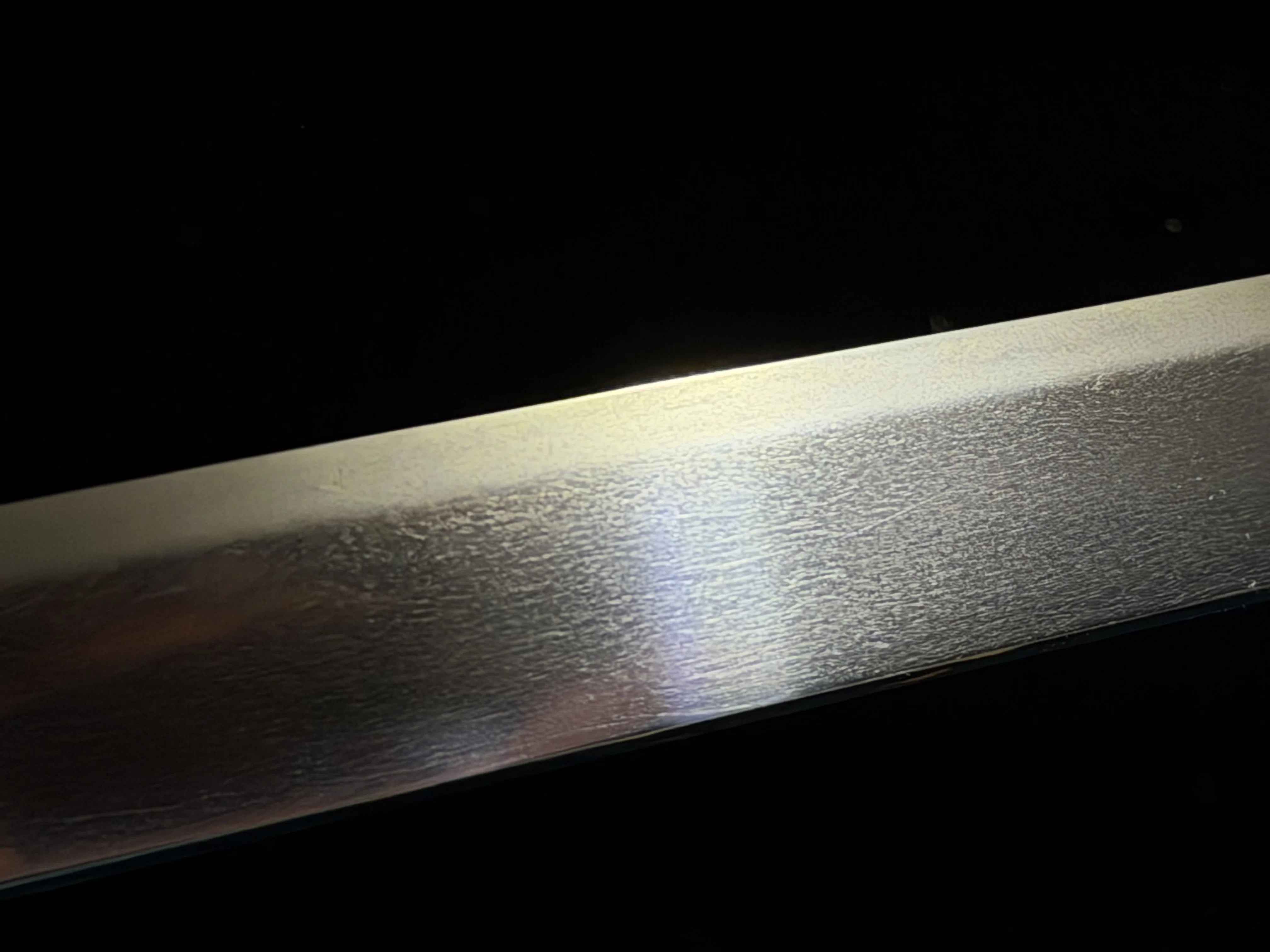 Changes in the texture of swords felt through 'Tamahagane + α'｜刀