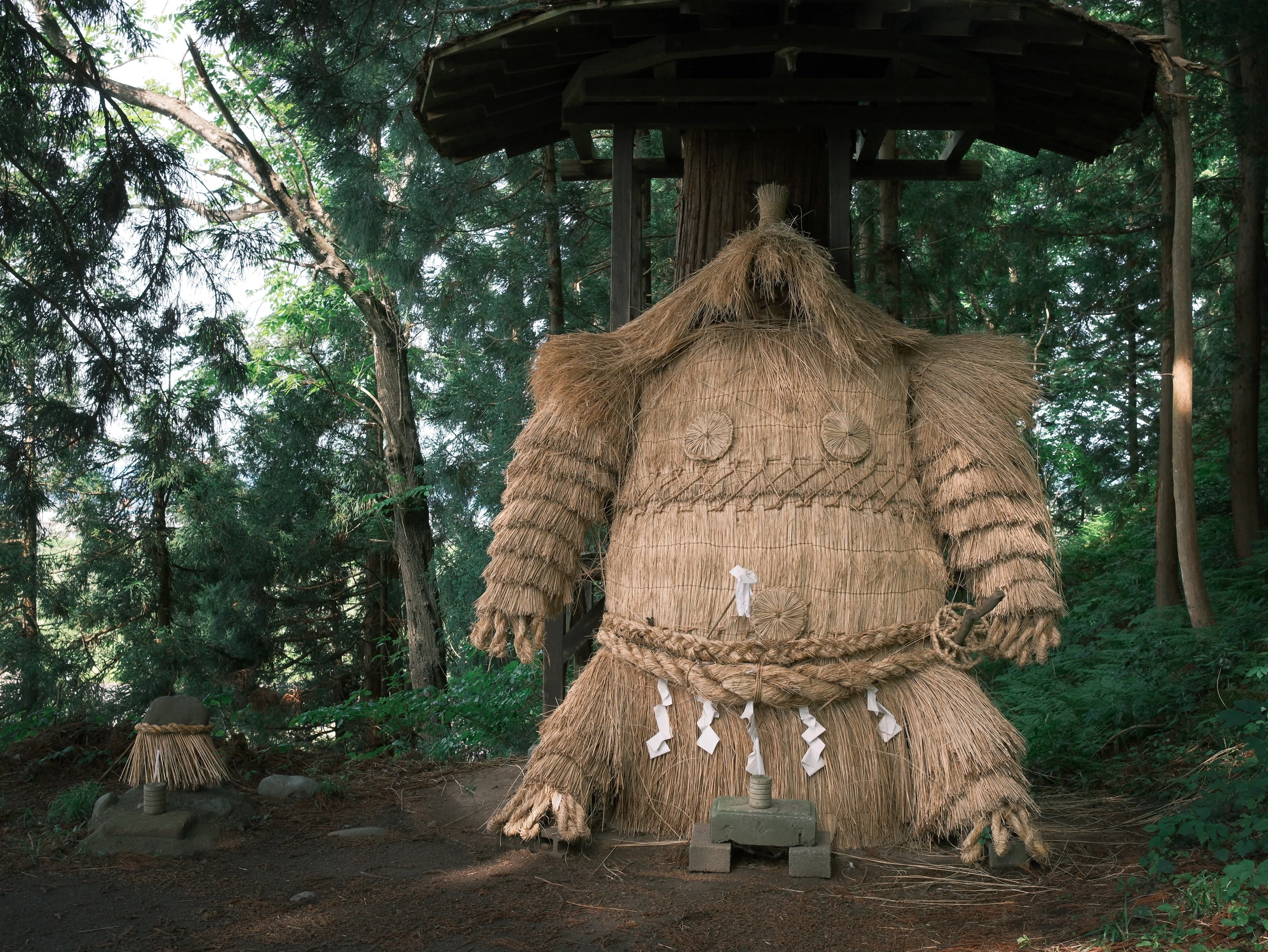秋田県湯沢市｜千年公園・八幡神社・水神社・鹿島様・高辻神社を巡る