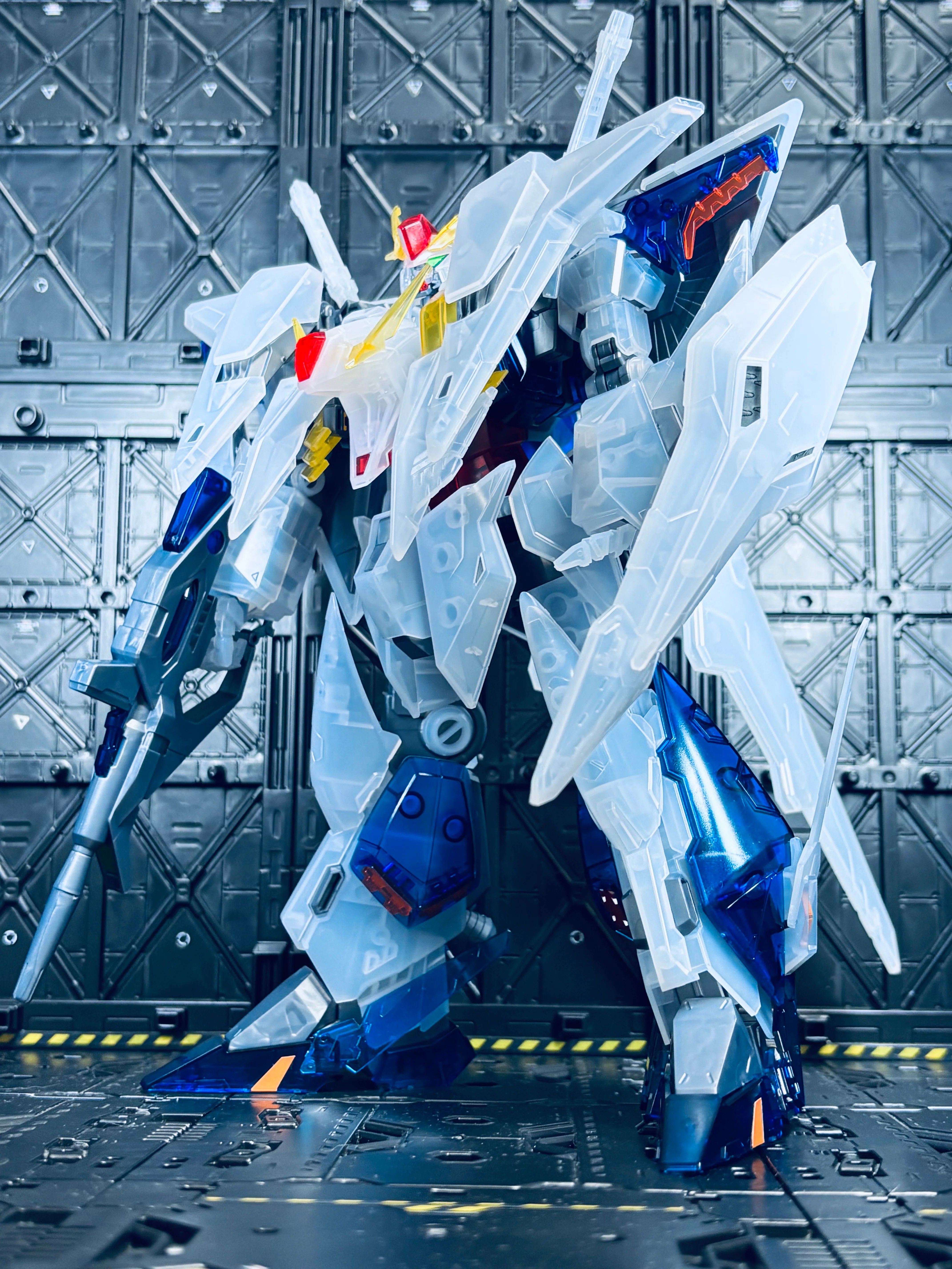 劇場限定販売　HGクスィーガンダム　クリアパーツ版 閃光のハサウェイ『HG 1/144 Ξガンダム［クリアカラー］ 劇場公開記念