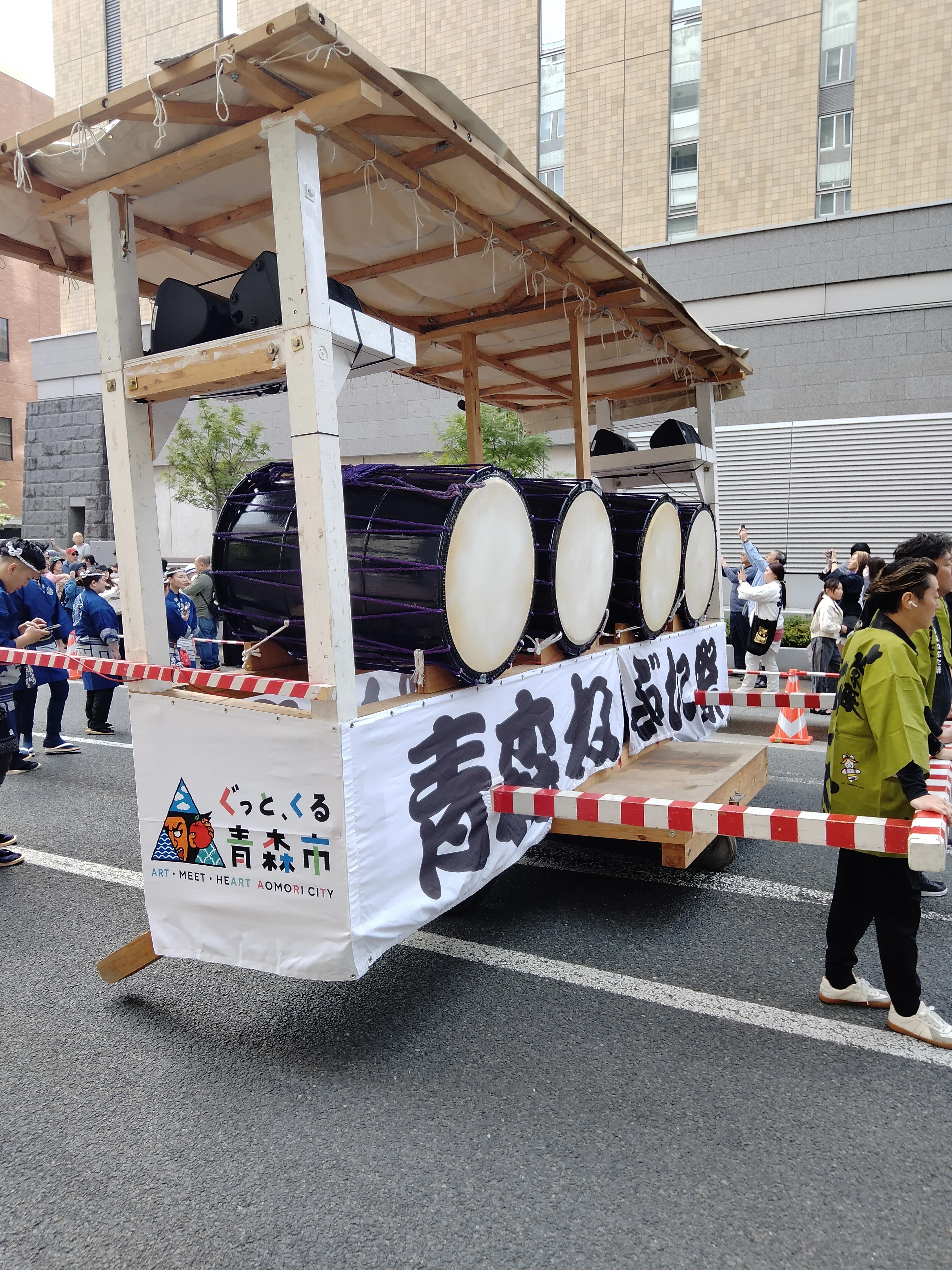 絆まつりの「ねぶた」と、東北の夏祭り｜ロベさん