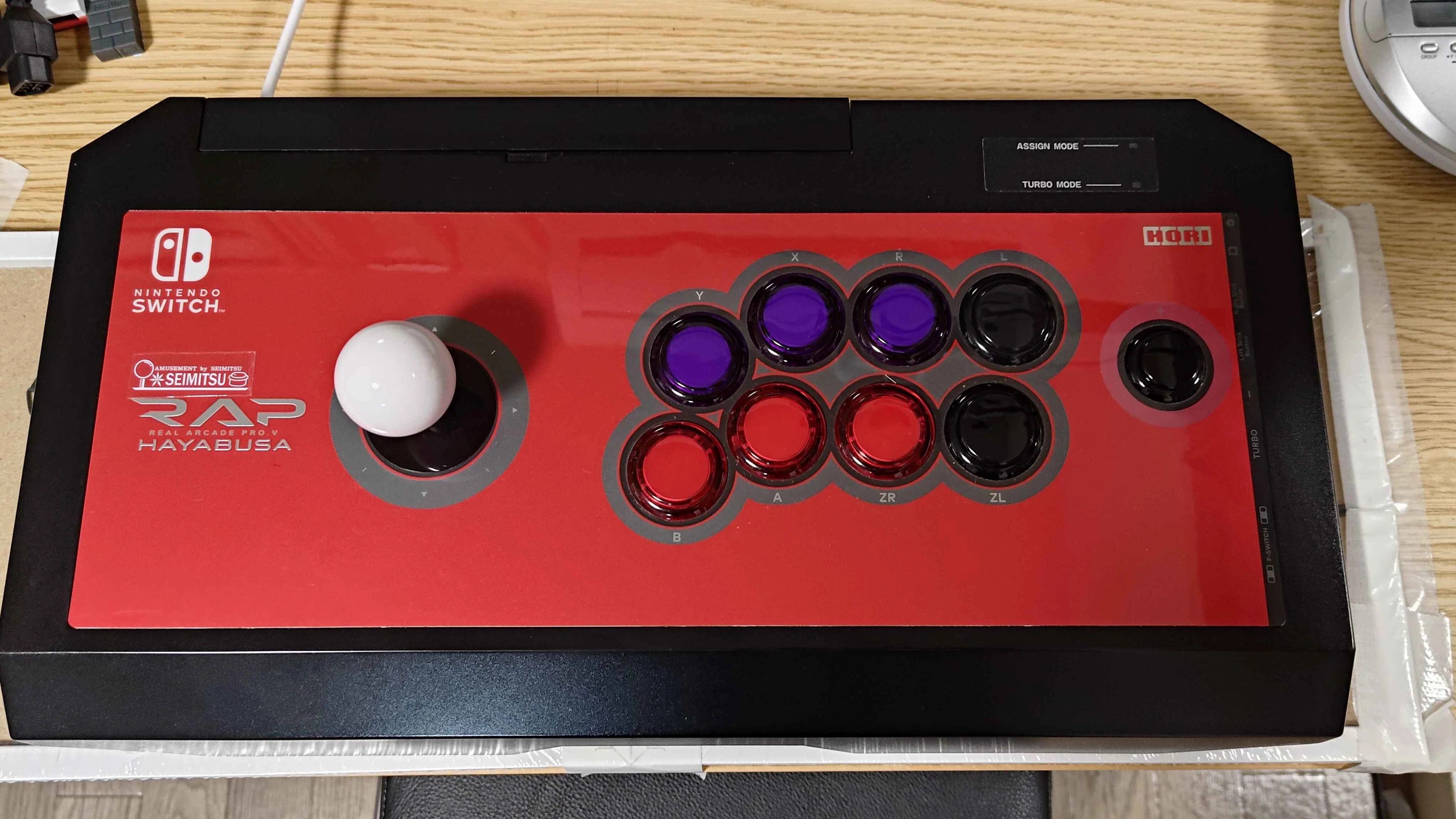 様々なゲームハードで遊ぶために、アケコンを10台近く試して辿り着いた