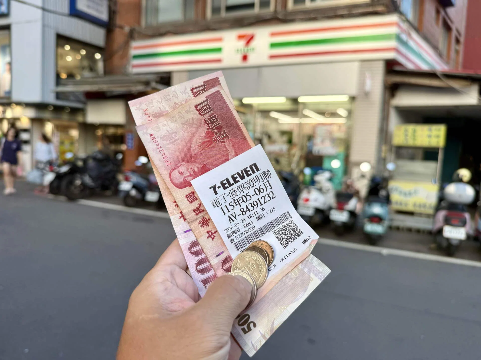 台湾でレシートを捨ててはいけない理由と裏側の仕組みが面白い｜佐藤敦