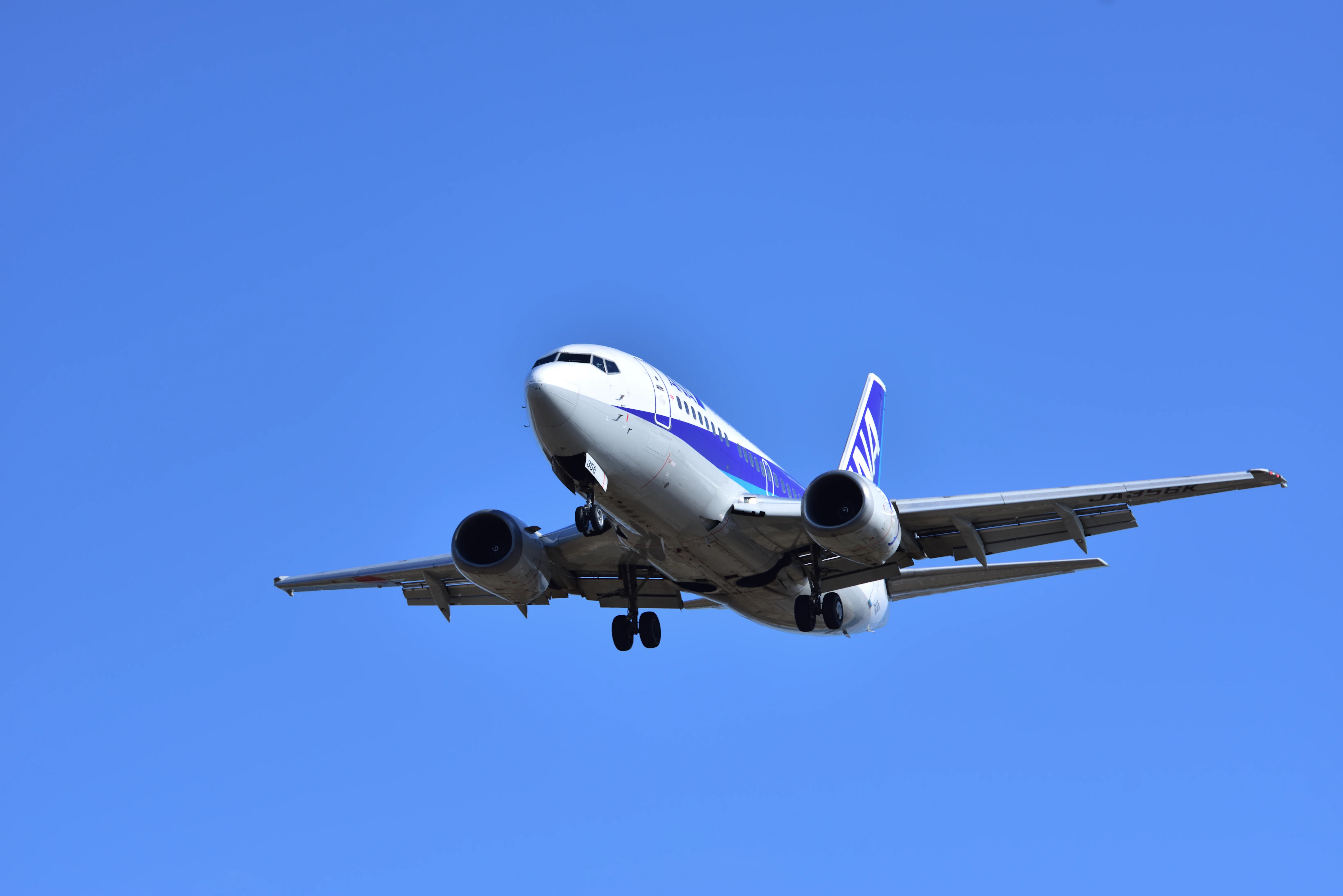 ボーイング737-500｜光と風のアルバム
