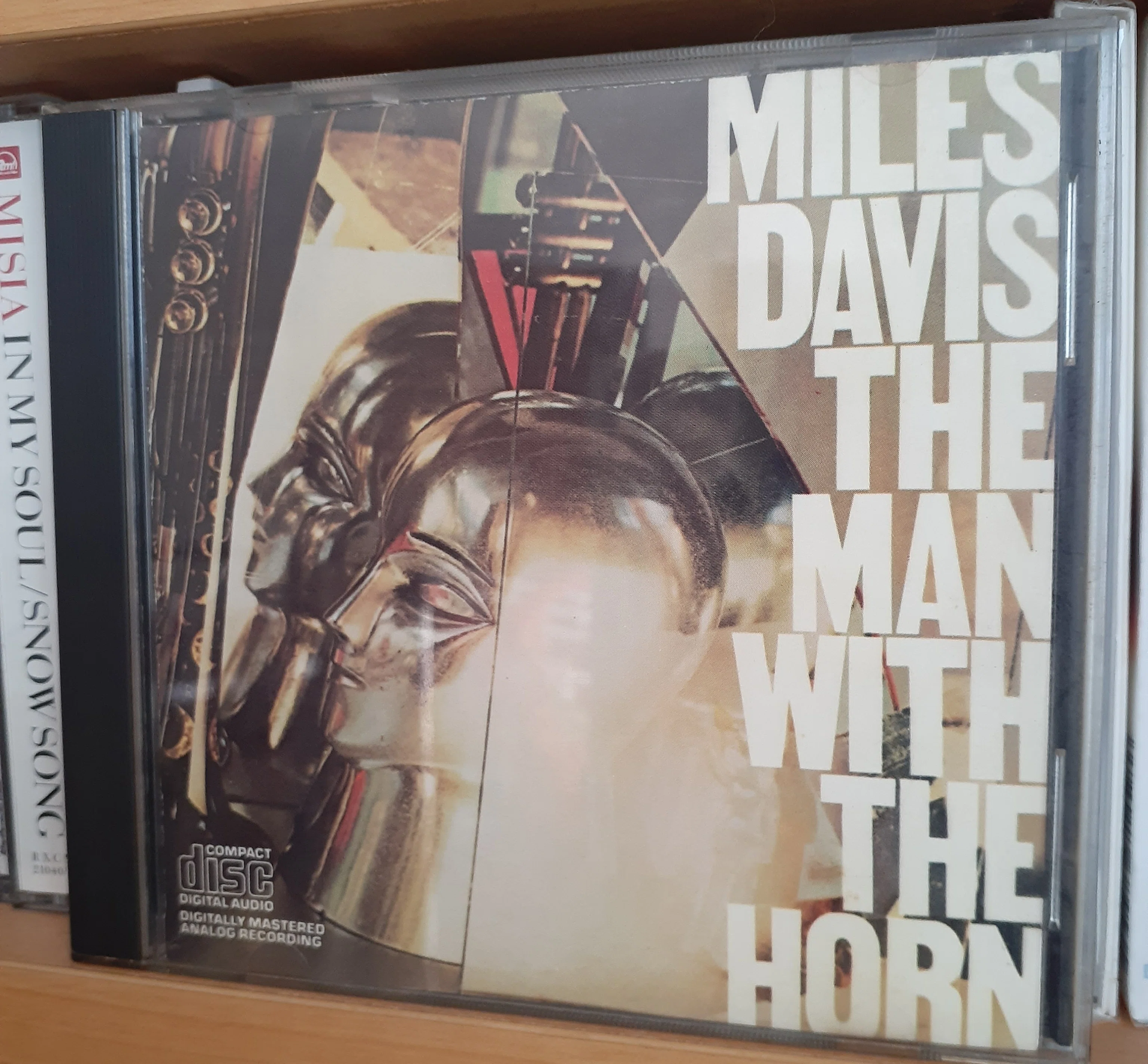 the man in the green shirt マイルス・デイビス写真集 The man in the green shirt ～ The man with the horn｜タケル