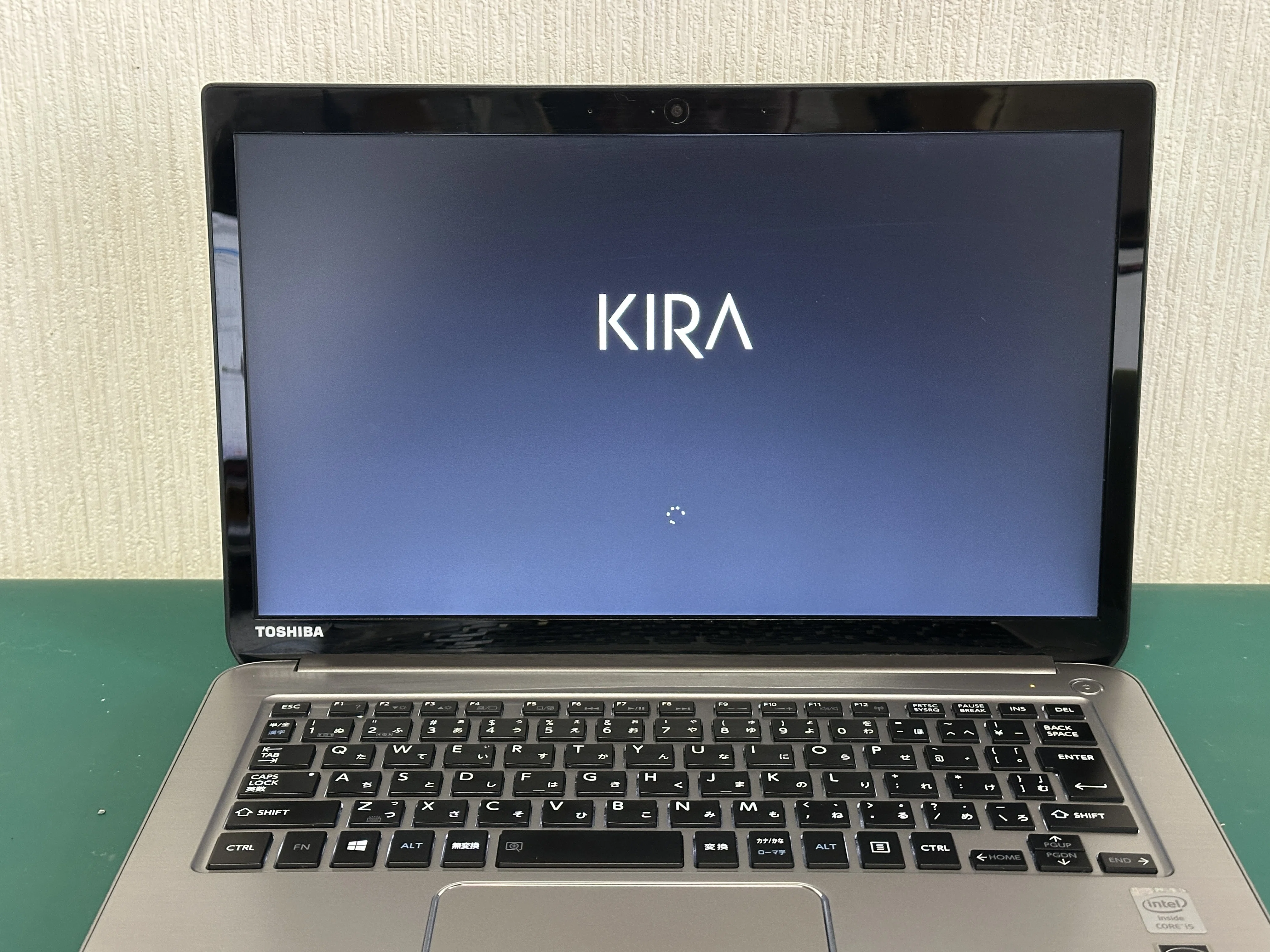 dynabook KIRA V634/27KS 液晶パネル割れ | パソコン修理 札幌｜阿部