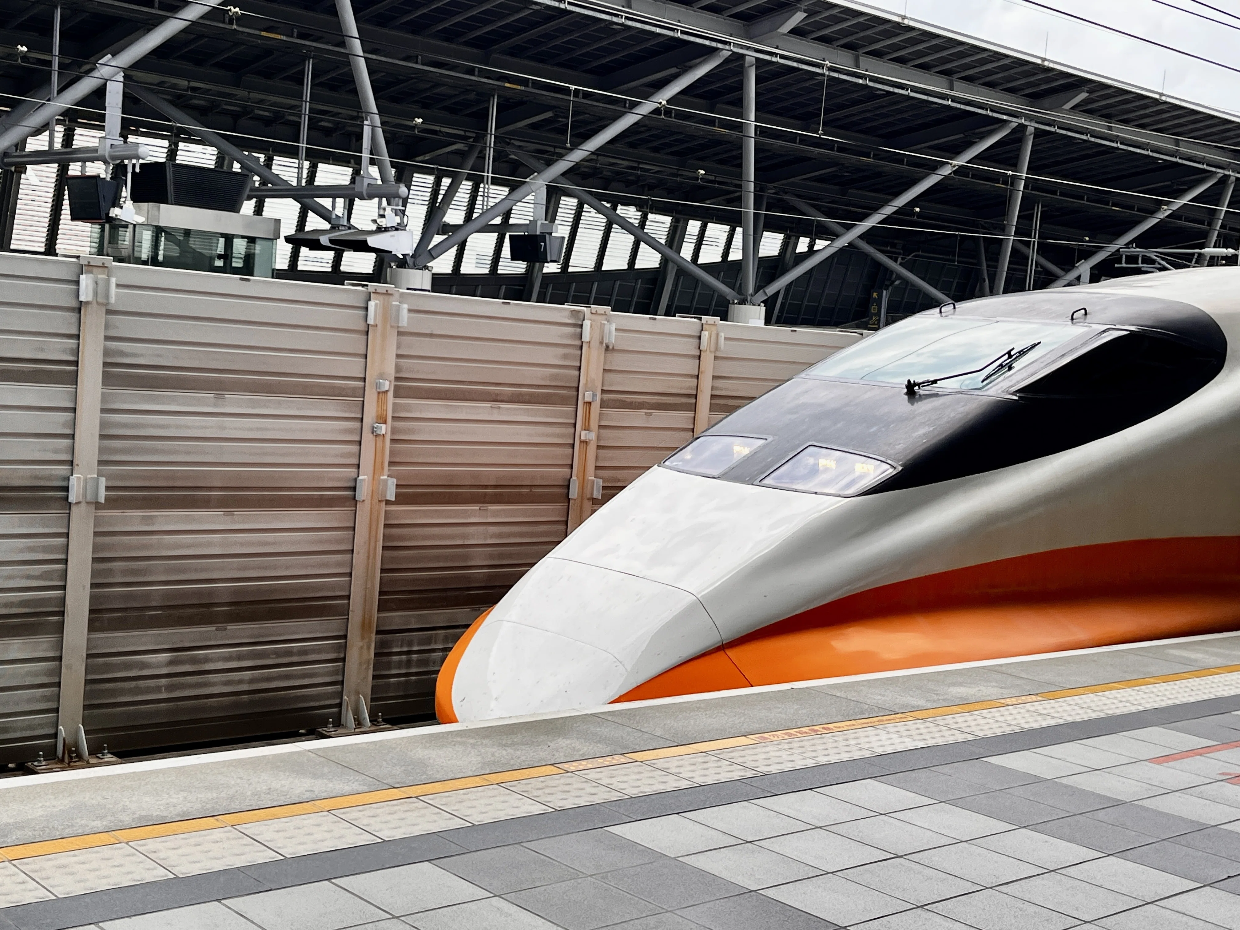次高タロコ 小型シート 大日本帝国郵便 台湾 台湾縦断5日間の旅・第2回】南国の「謎の看板」の正体と、日本生まれの