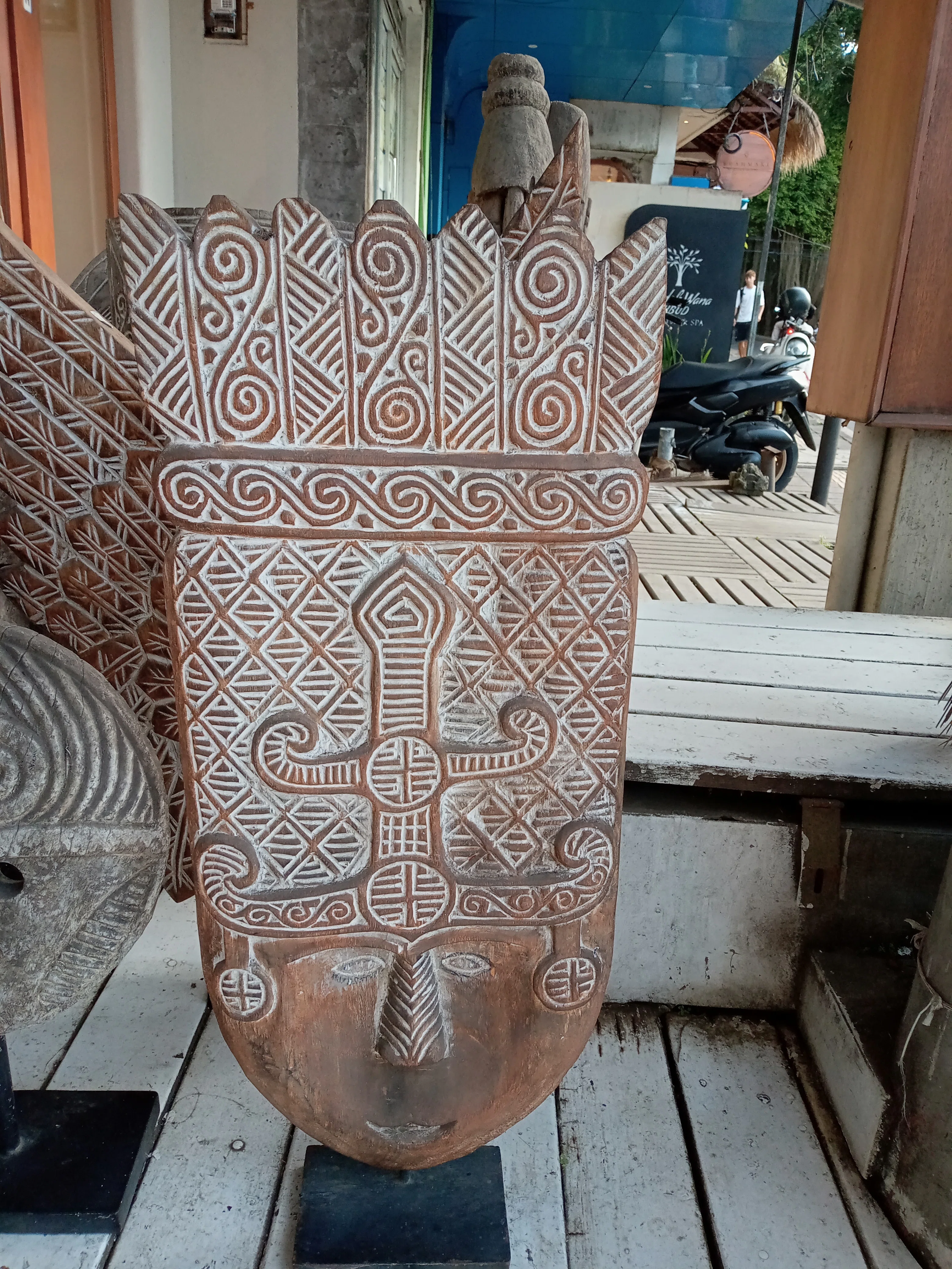 バリ島ウブドで買い付け。バイクでぐるぐる！道草屋のインドネシア6人