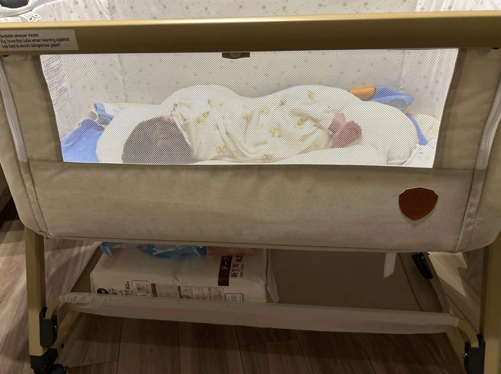 Why I highly recommend the HZDMJ baby crib for small homes｜でんぽ