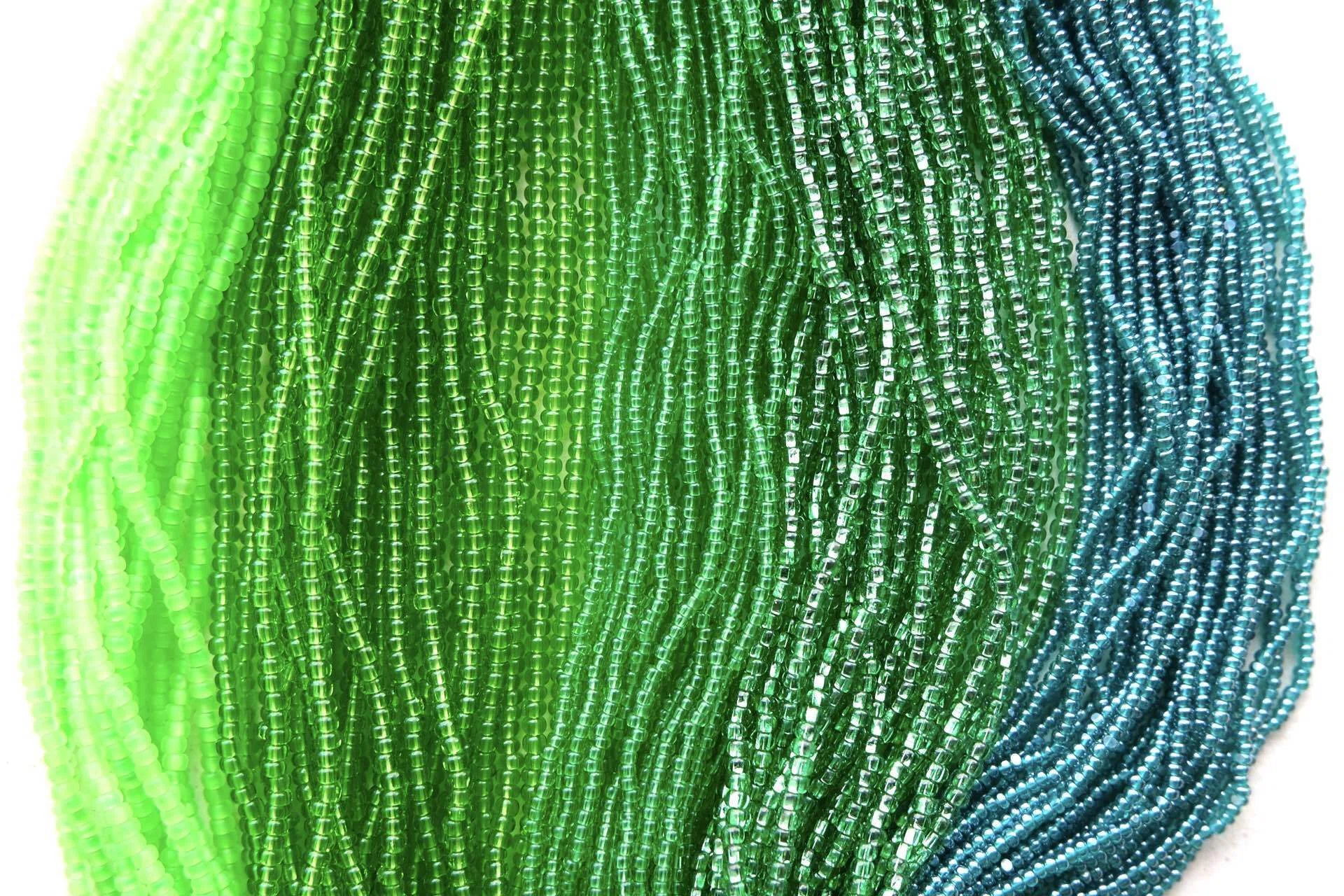 緑、ビビッド、人工的｜ビーズ刺繍材料店《ビーズとスパンコール》