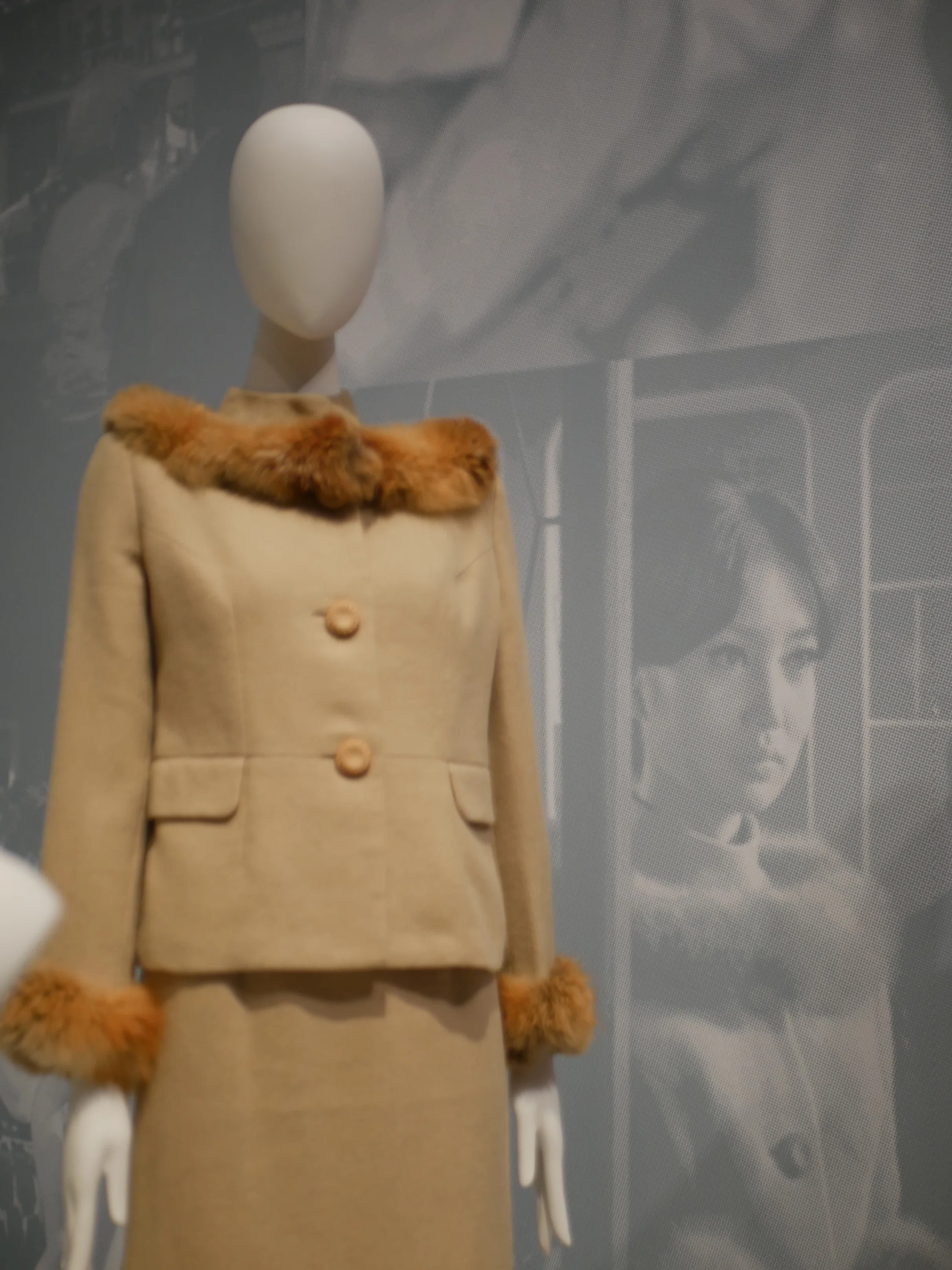 生誕100年 森英恵 ヴァイタル・タイプ」 ～7/6 国立新美術館 ｜白央篤司