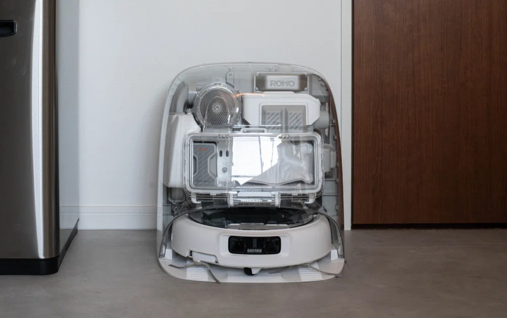 DJIのロボット掃除機『ROMO P』が出色の完成度だった【レビュー