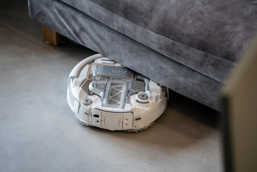 DJIのロボット掃除機『ROMO P』が出色の完成度だった【レビュー