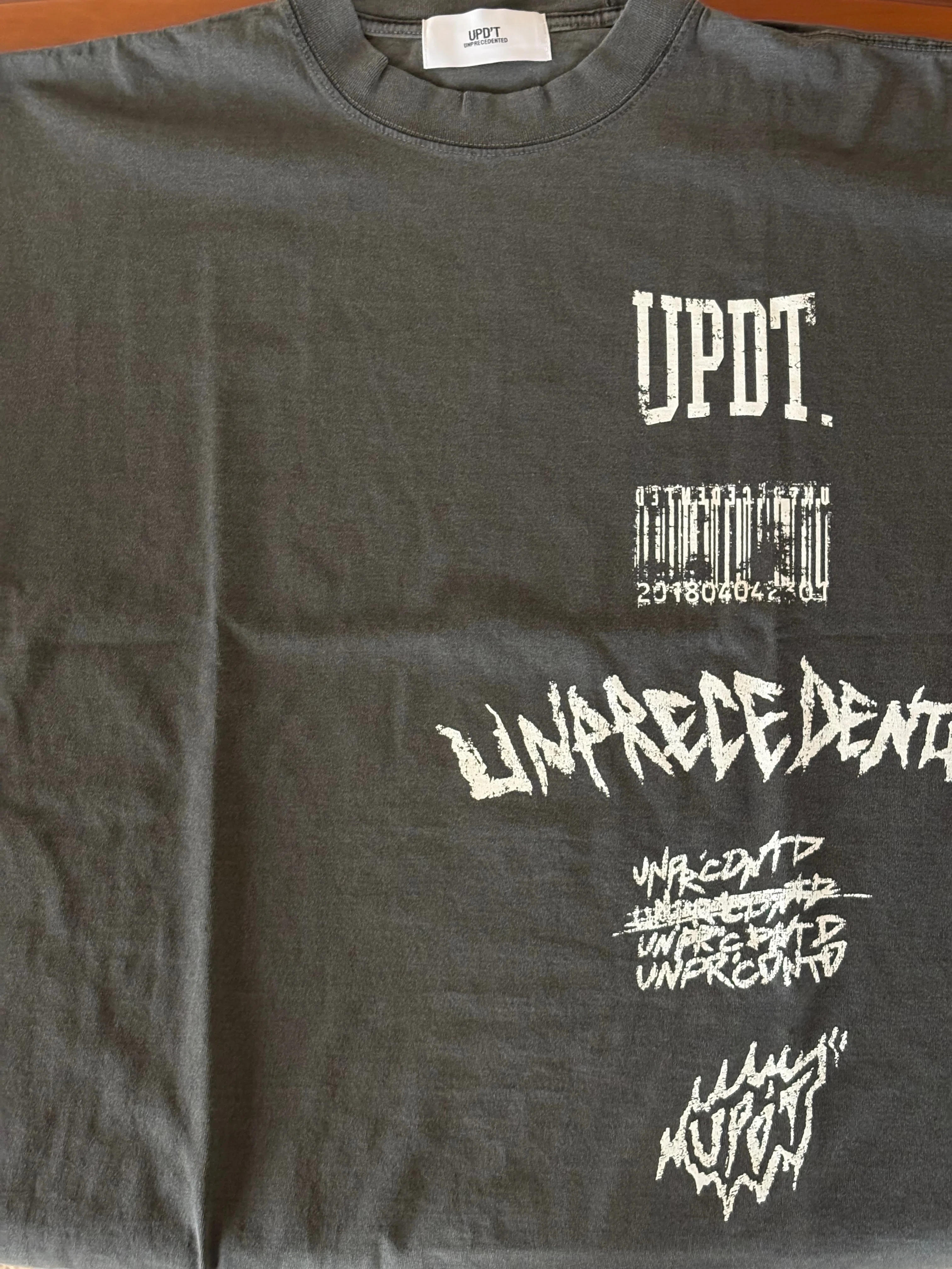 推し活】武尊さんのブランド「UPD'T」で2着目をお迎えしました！｜d1takeru