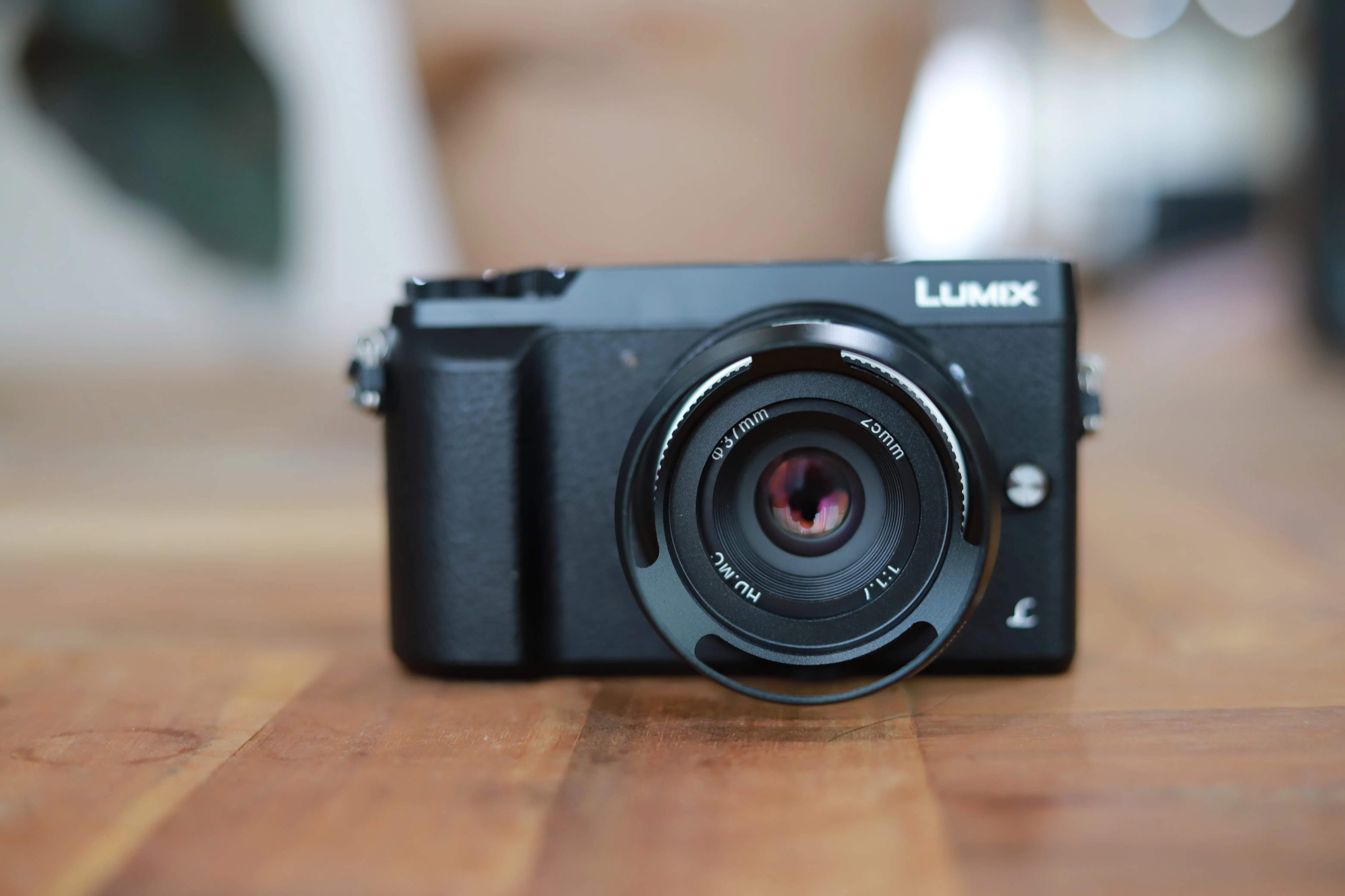 Pergear 25mm F1.7」お散歩カメラを持って～千葉LOOKへ～｜小木野功