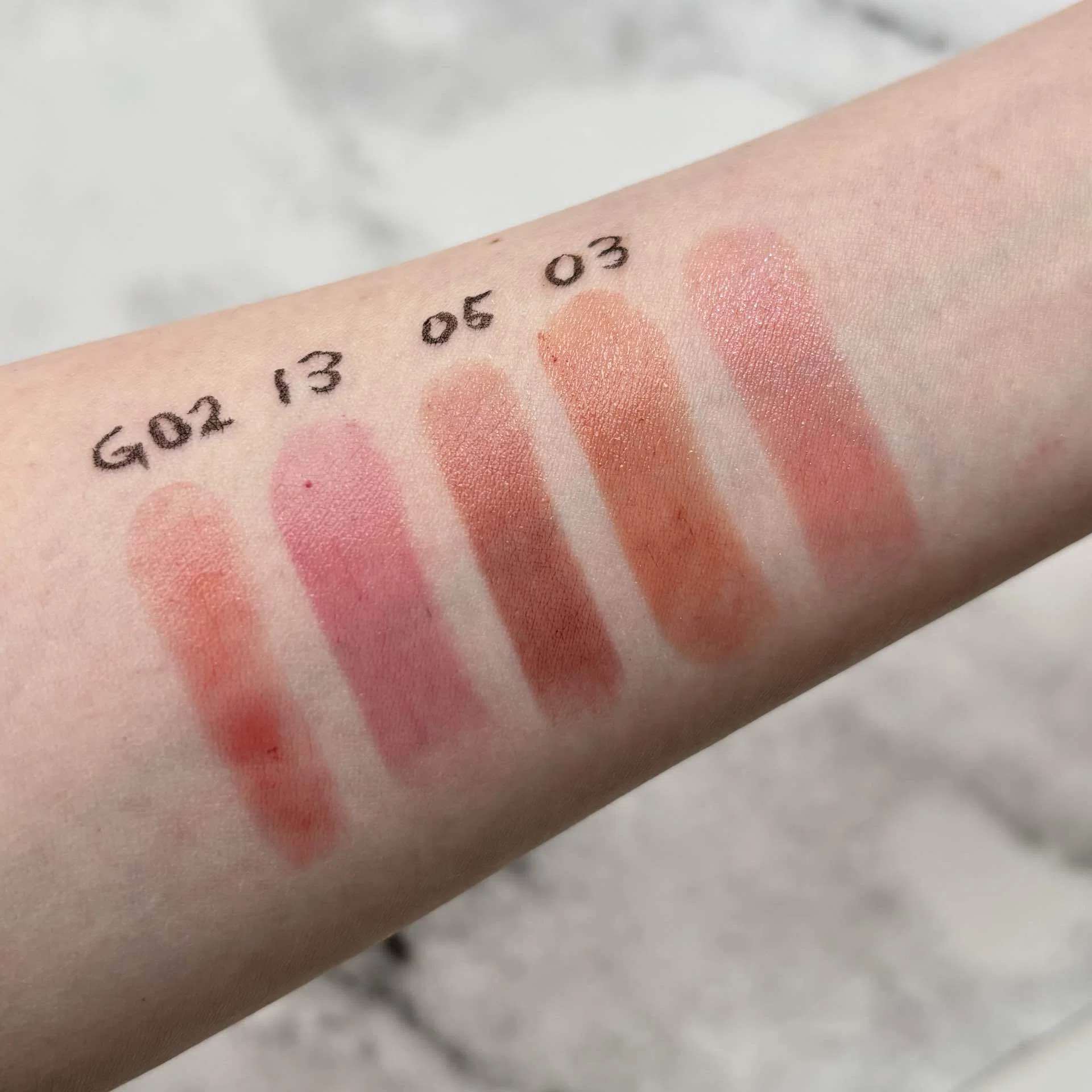夏にぴったり！ラメがかわいい限定リップモンスター💄40代の正直