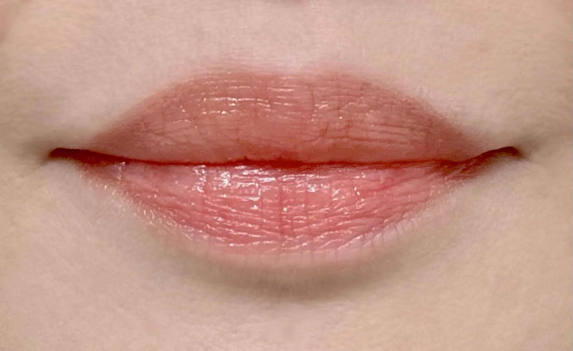 夏にぴったり！ラメがかわいい限定リップモンスター💄40代の正直