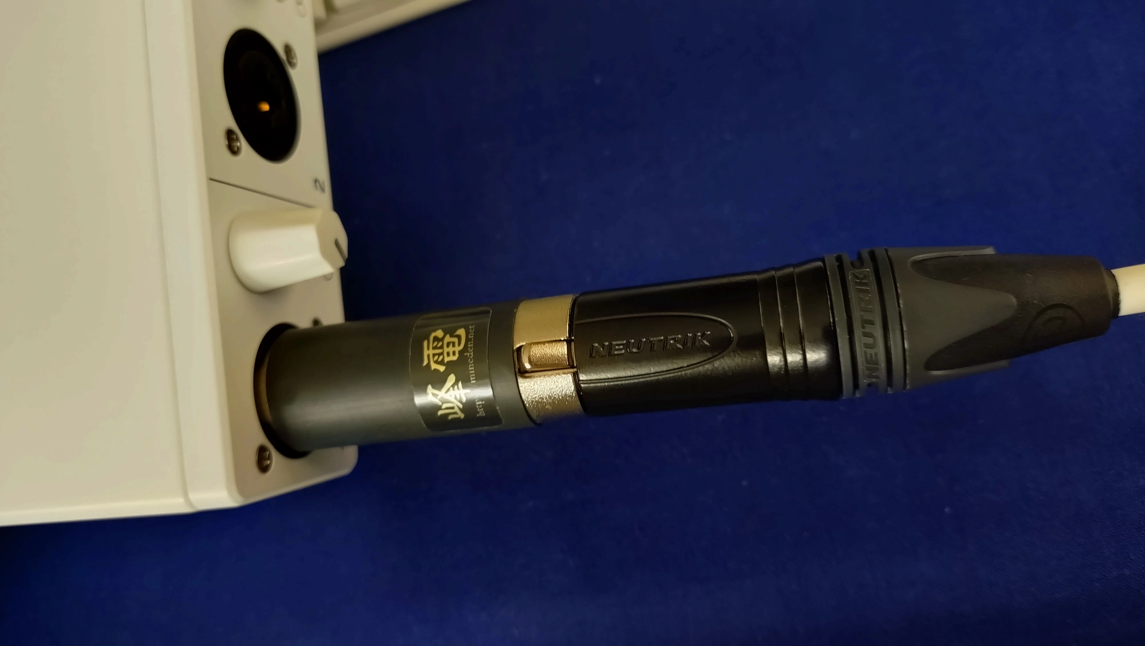 グランド電位の安定化アイテム｜峰電のThe Focus XLR シリーズ使って