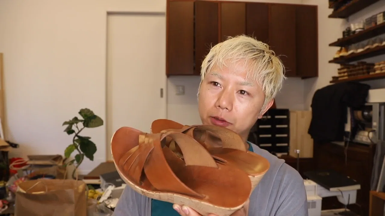 メルカリで大失敗？】新品同様の「超美品」サンダルが1回使っただけで
