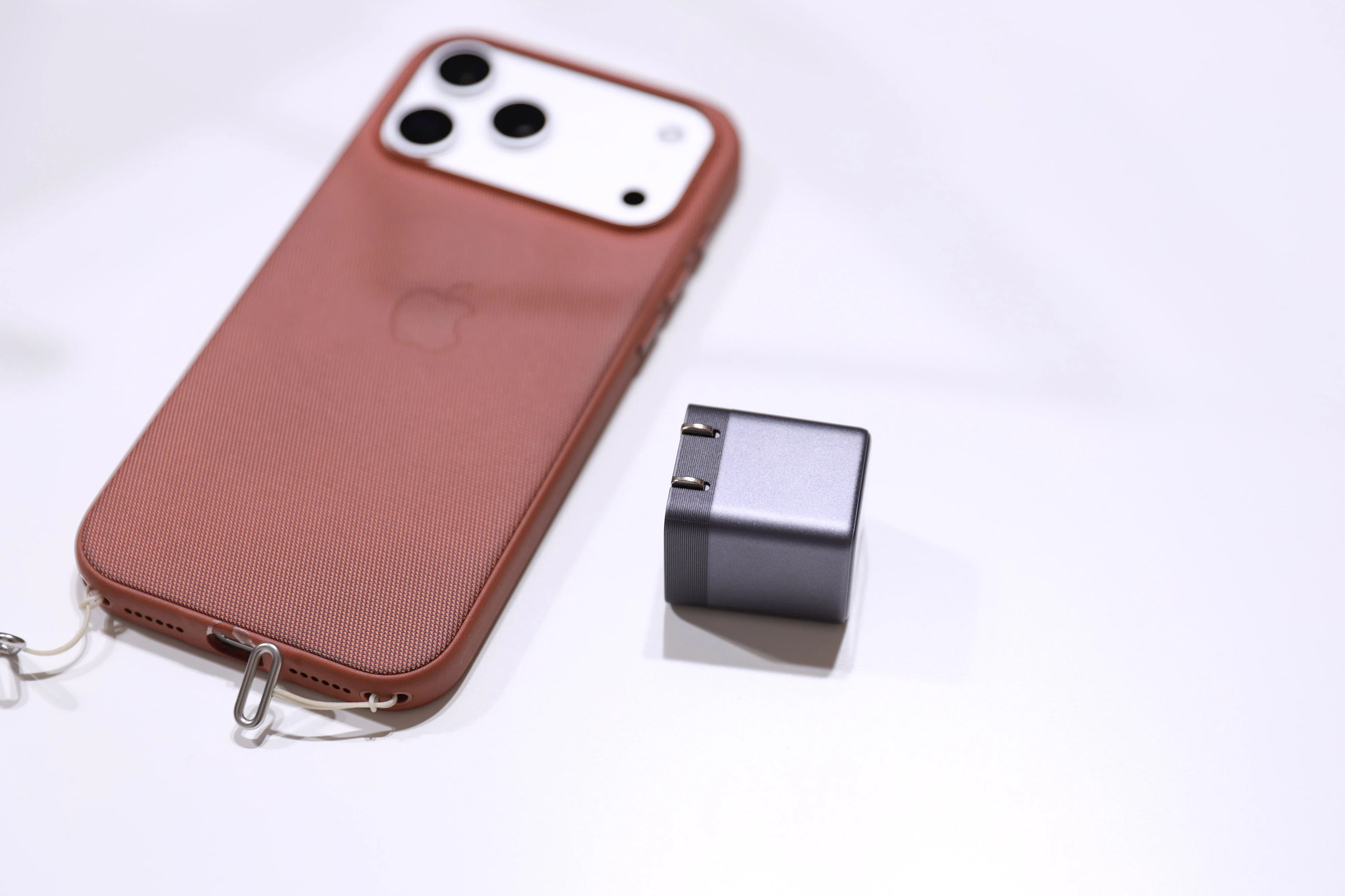 iPhoneと合わせて買いたい！おすすめ周辺機器・アクセサリー｜まつりくん