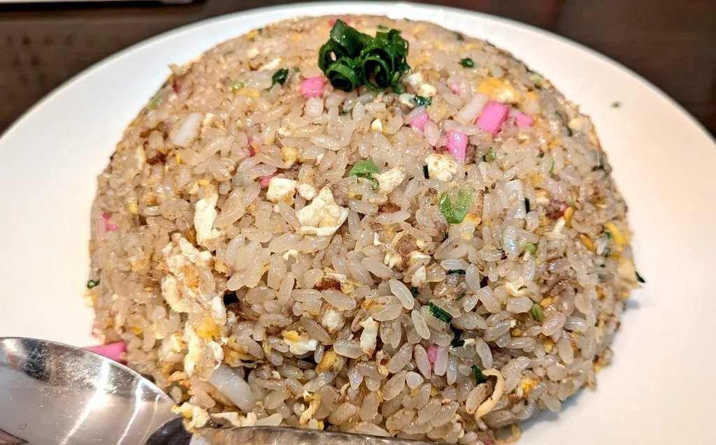 新橋で炒飯を食べるならここ。チャーハン王の「極上のチャーハンセット