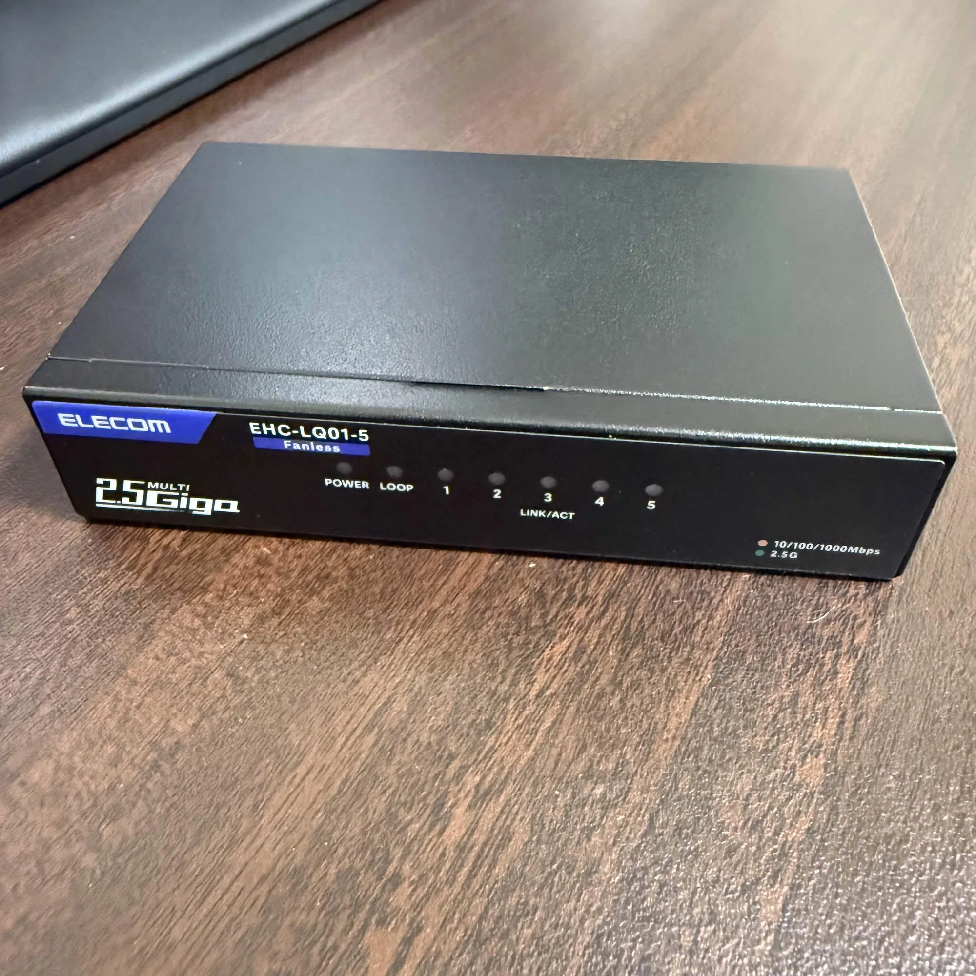 実機レビュー】5,680円で全ポート2.5Gbps対応。エレコム EHC-LQ01-5 