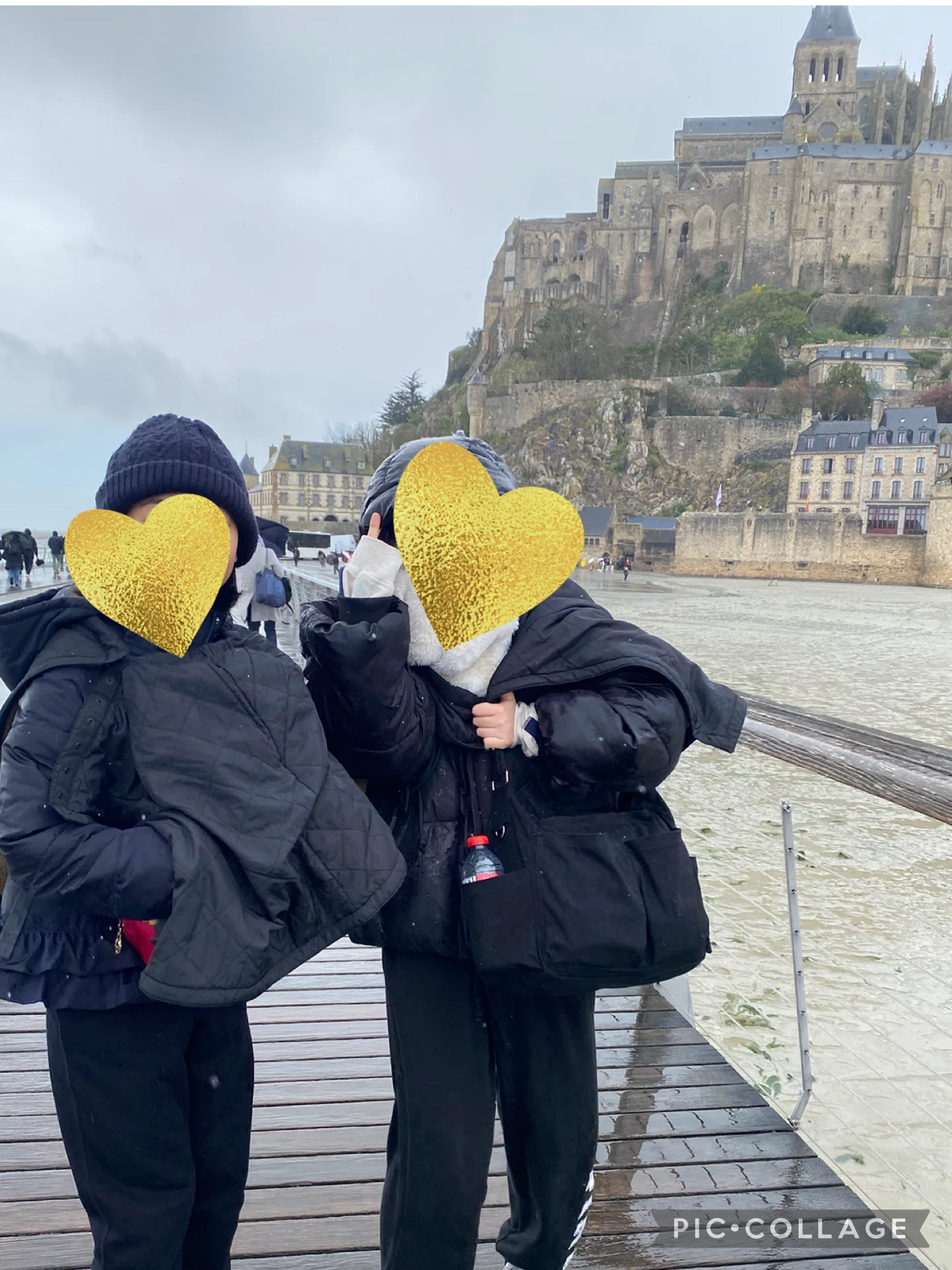 家族パリ旅行 #3日目 モン・サン・ミシェルを目の前にすっ転んだ話｜てらす