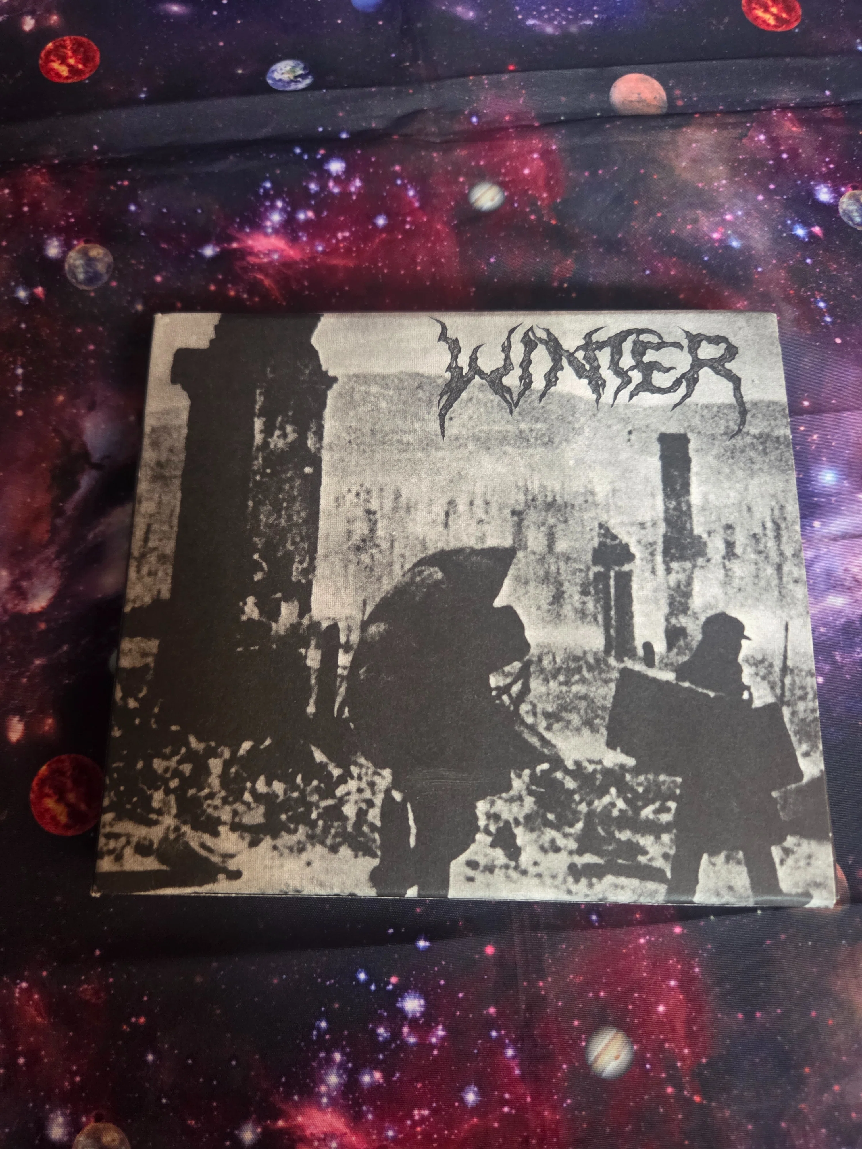 このCDを聴け！」1枚目[WINTER/INTO DARKNESS+ETERNAL FROST]｜kei1diablo