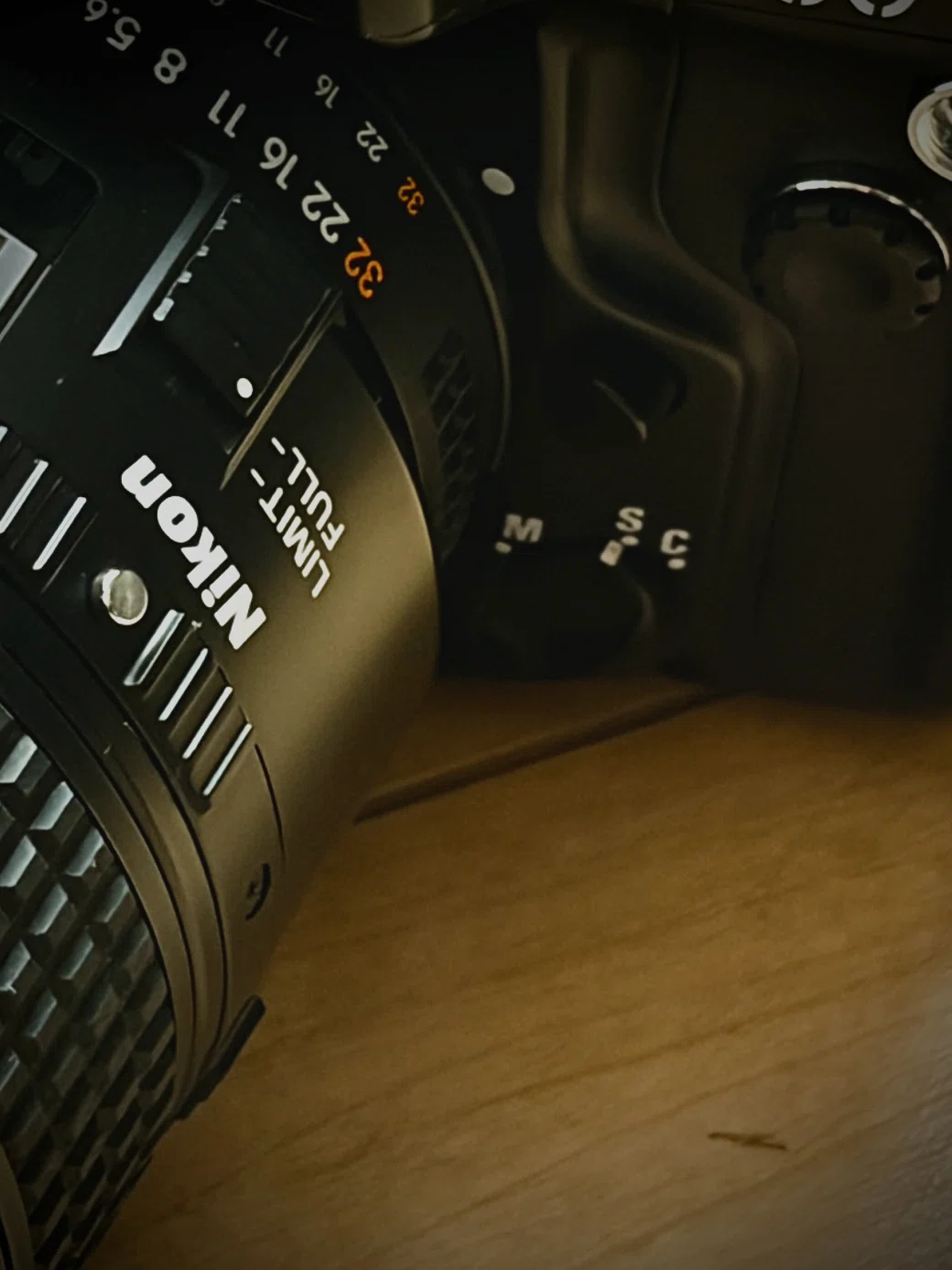 フィルムカメラのNikon F90は、もっと見直されても良いと思うんです