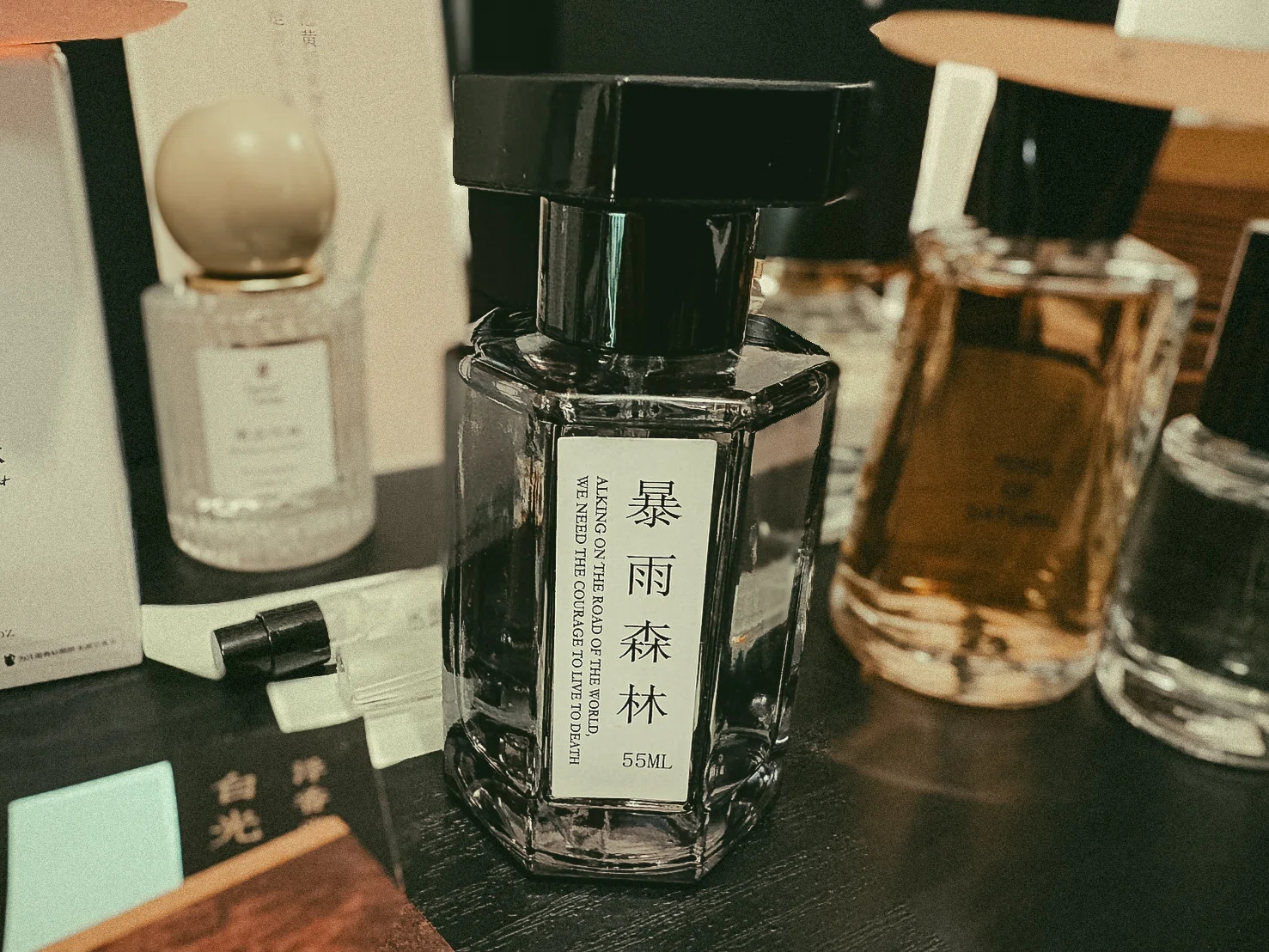 中国ニッチフレグランス｜明星 菫青