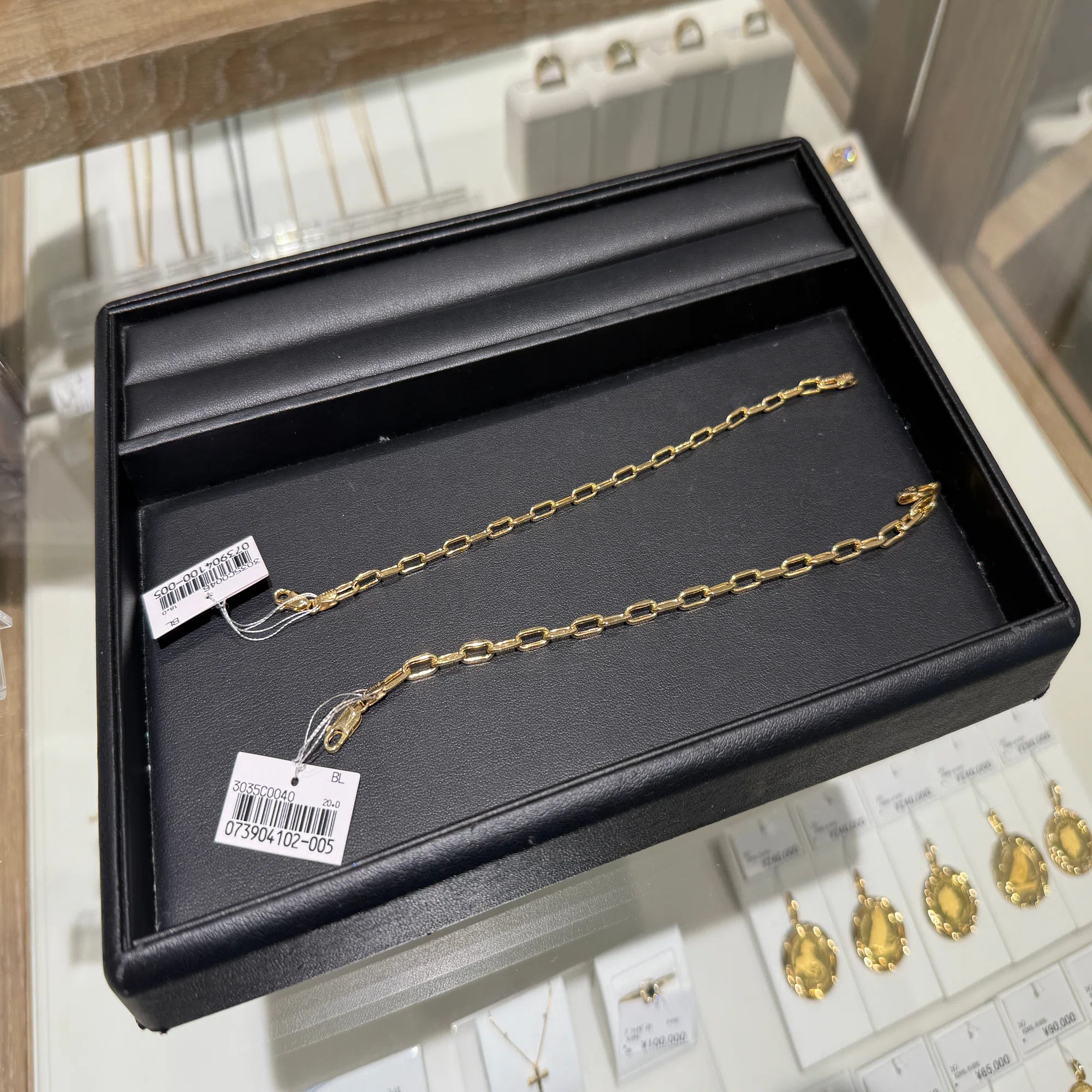 ツツミのサントス風ブレスレットは本当にお買い得なのか？｜ガチ文系SE 